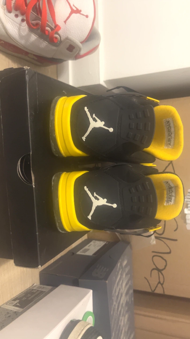 Jordan 4 "Thunder" - photo 2