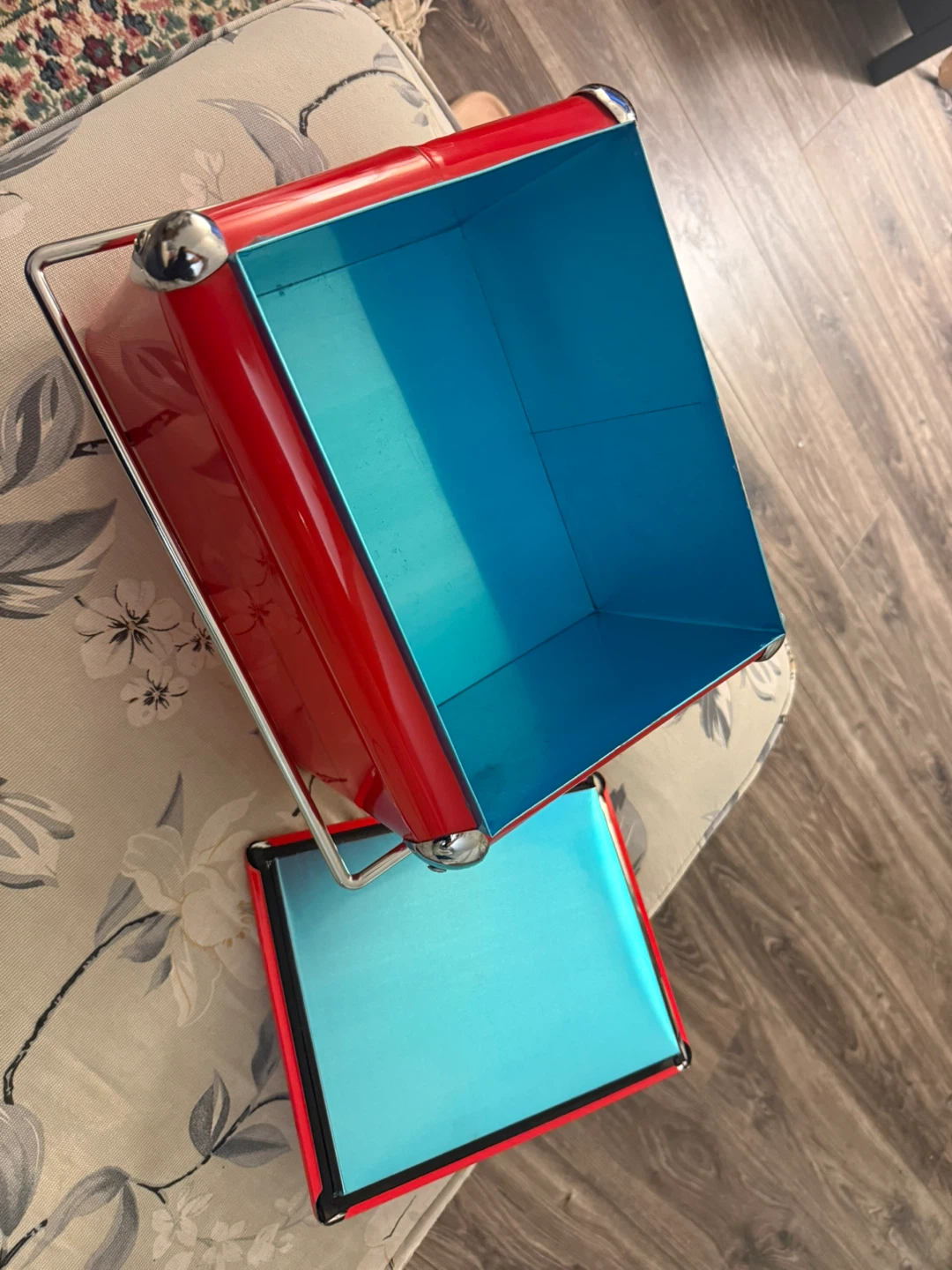 Red Metal Cooler - photo 4