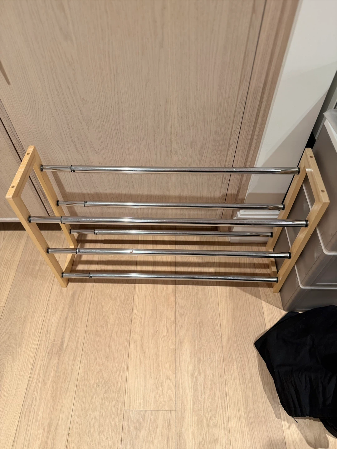 3-Tier Expandable Shoe Rack with Wooden Frame