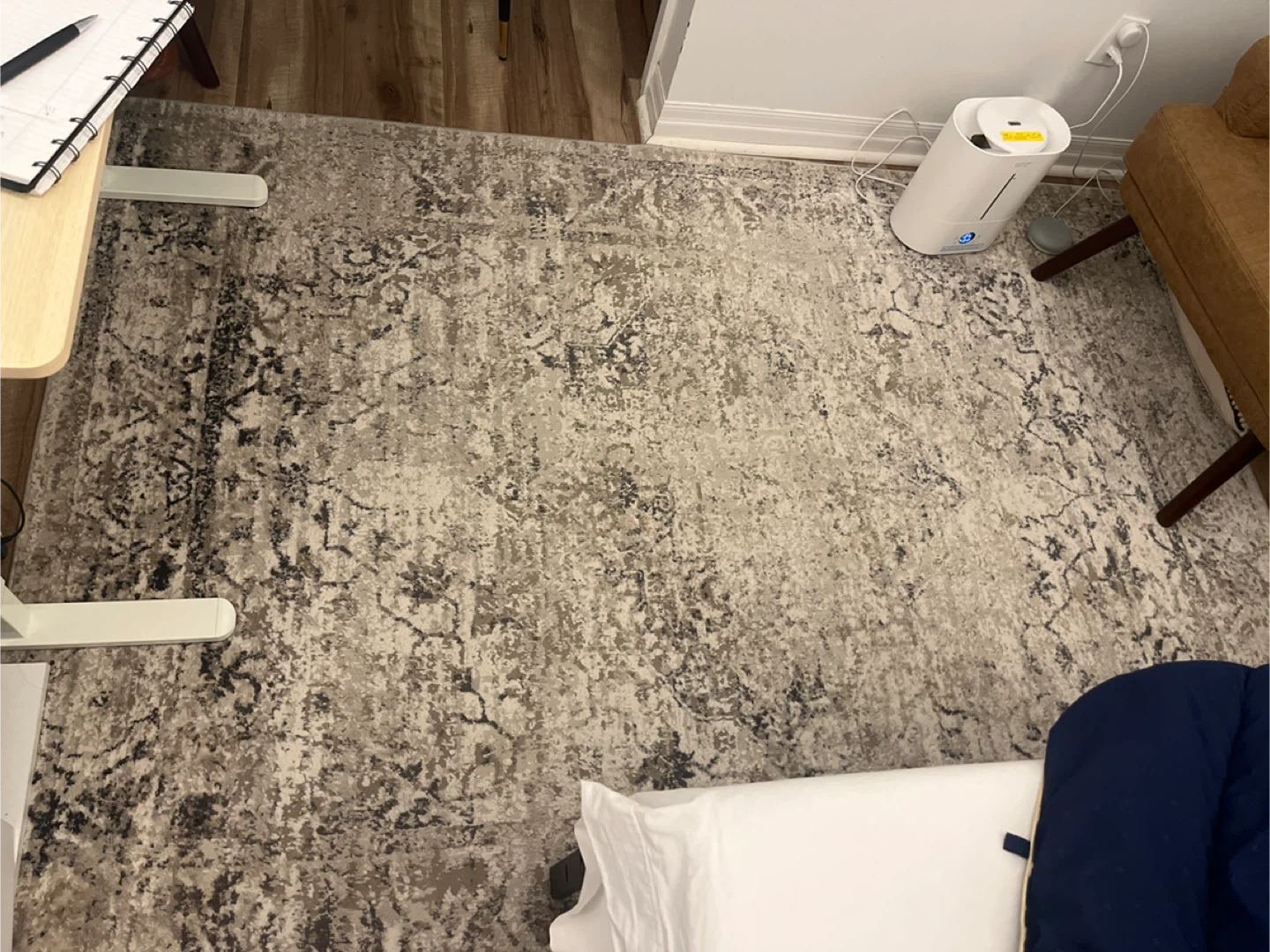 Oriental Area Rug/Carpet