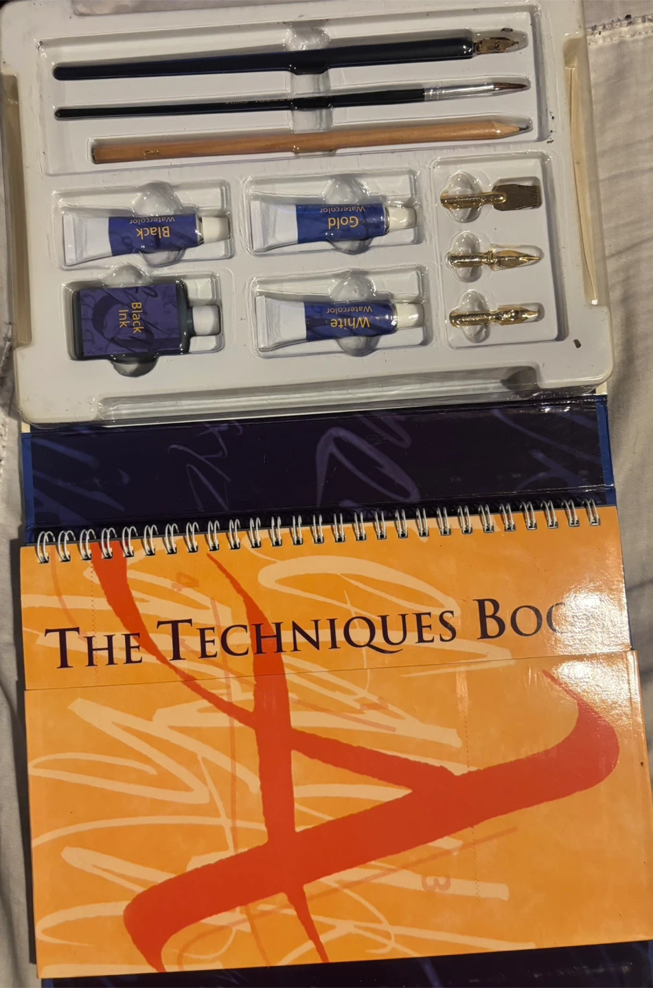 Reader's Digest Complete Calligraphy Set by Ann Bowen - photo 3