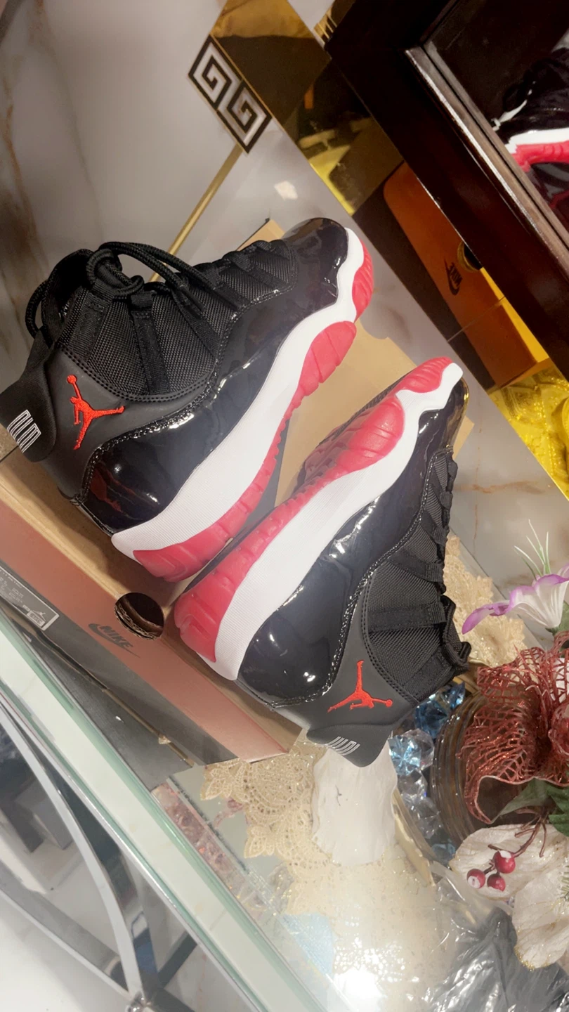 Air Jordan 11 Retro "Bred" "Space Size 10 - photo 3