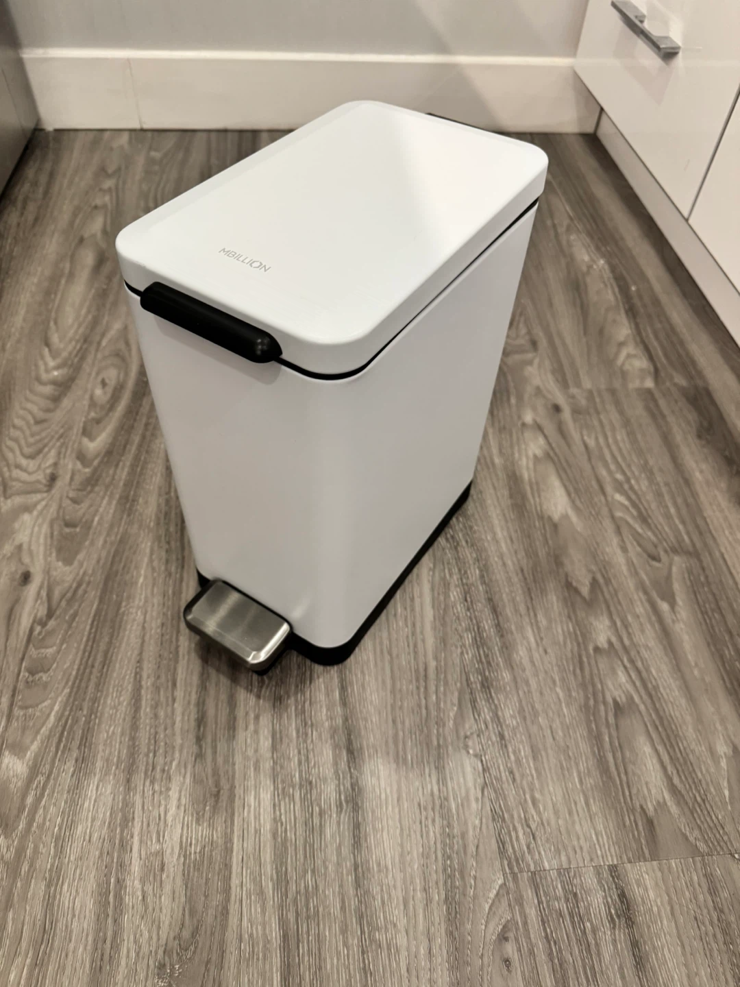 Mbillion Step Trash Can (white color) - photo 2