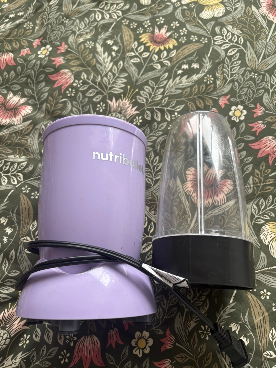 NutriBullet Personal Blender (Purple)