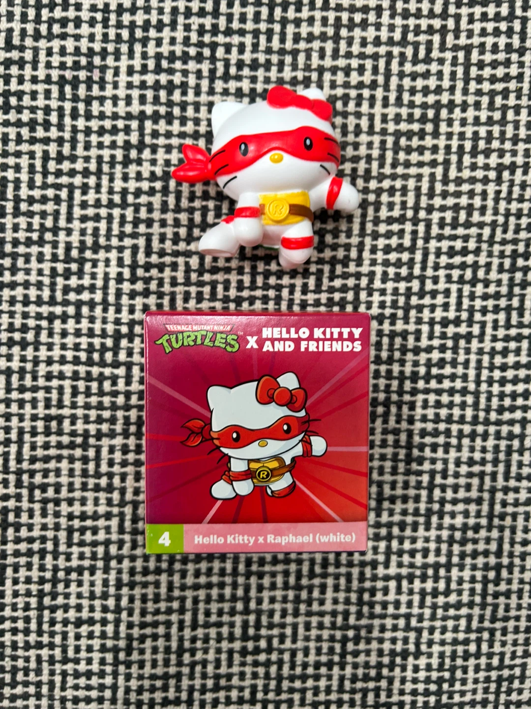 Hello Kitty x Ninja Turtles Mini Figures (Set of 4) - photo 4