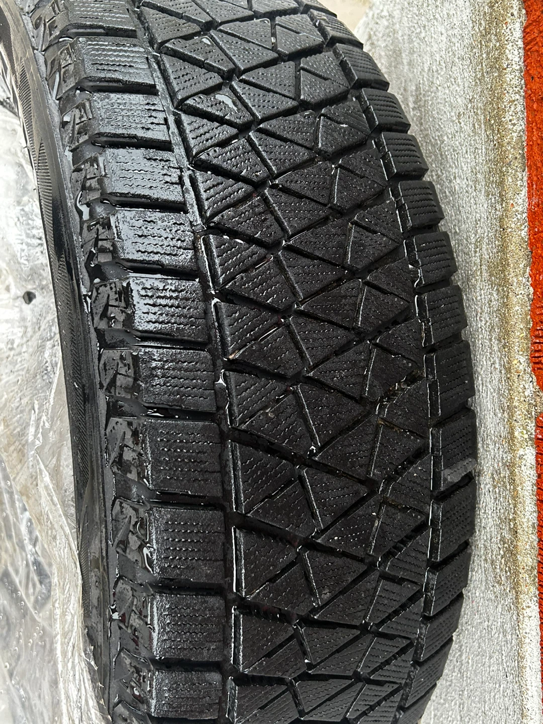 Bridgestone Snow Tires (235/65R17) - photo 3