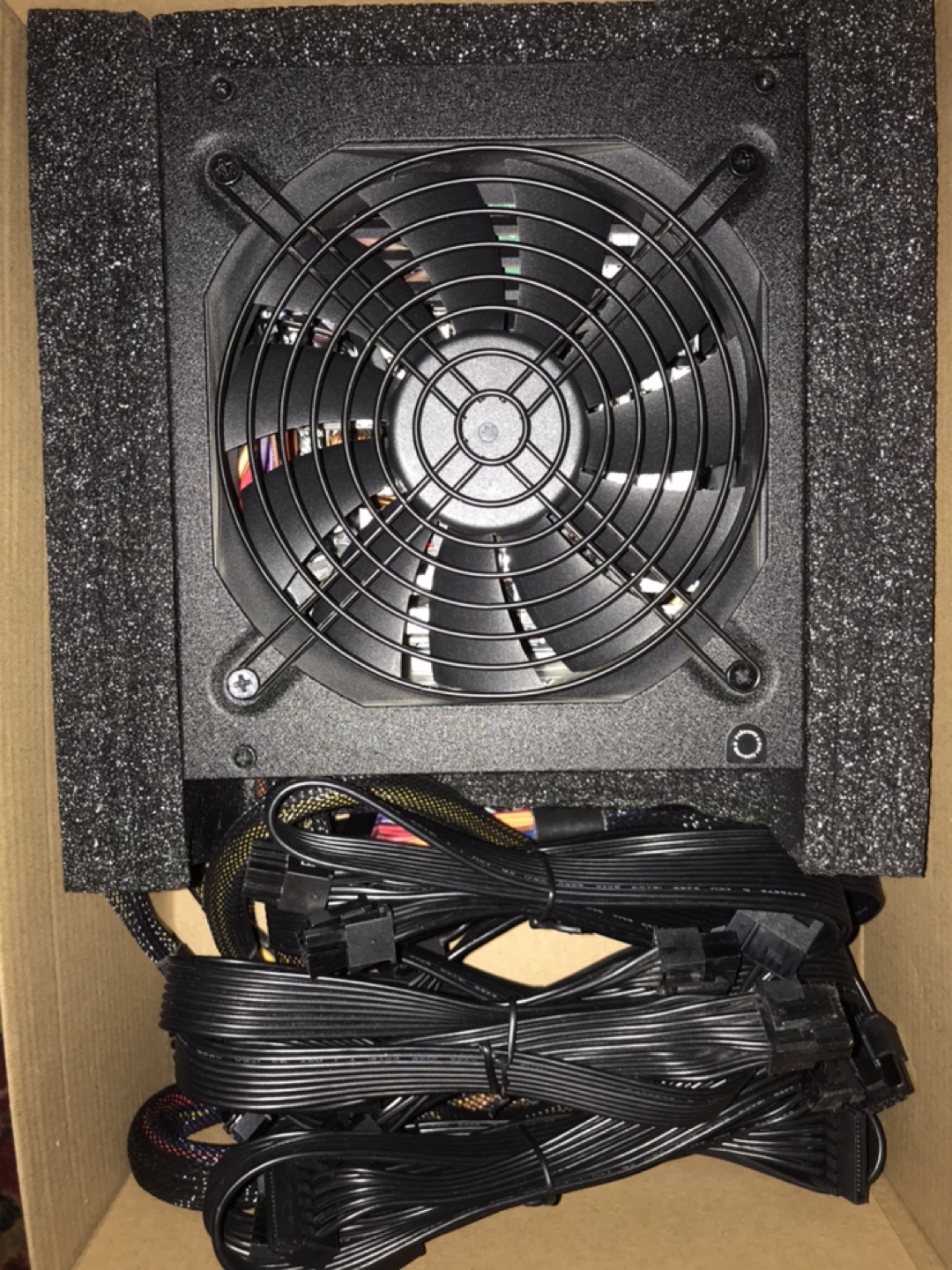Rosewill CAPSTONE 850M Power Supply Unit