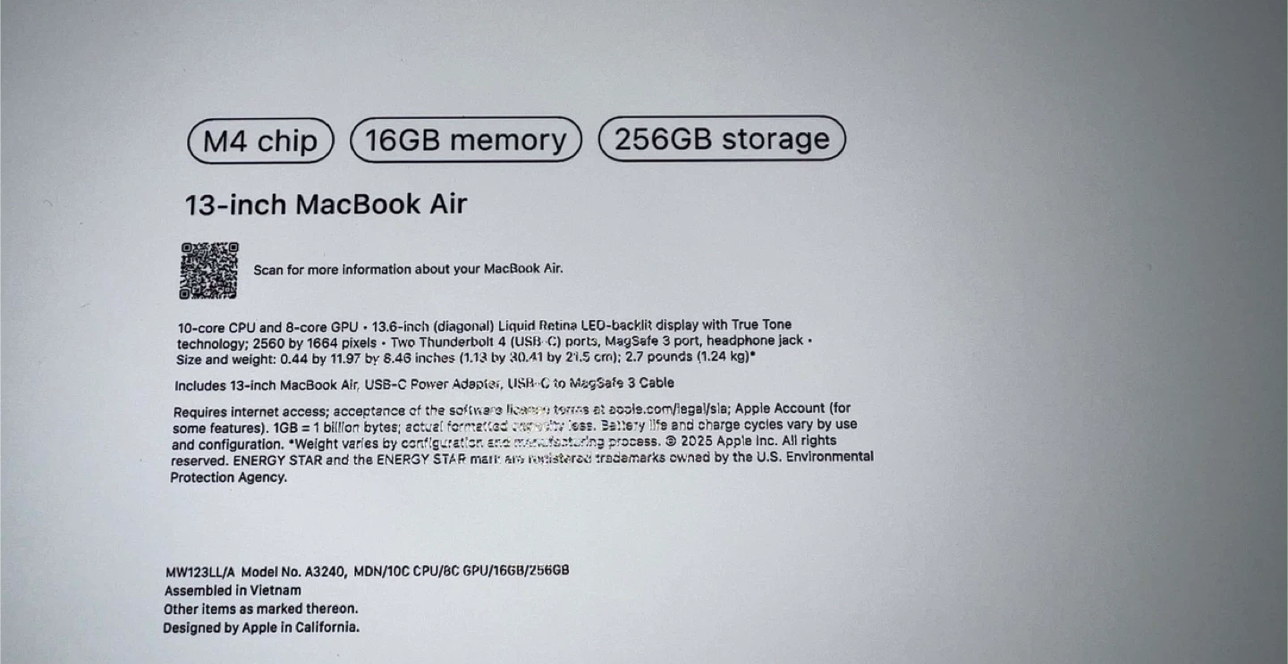 Brand new UNOPENED 13-inch Macbook Air M4 16GB 256GB - photo 2