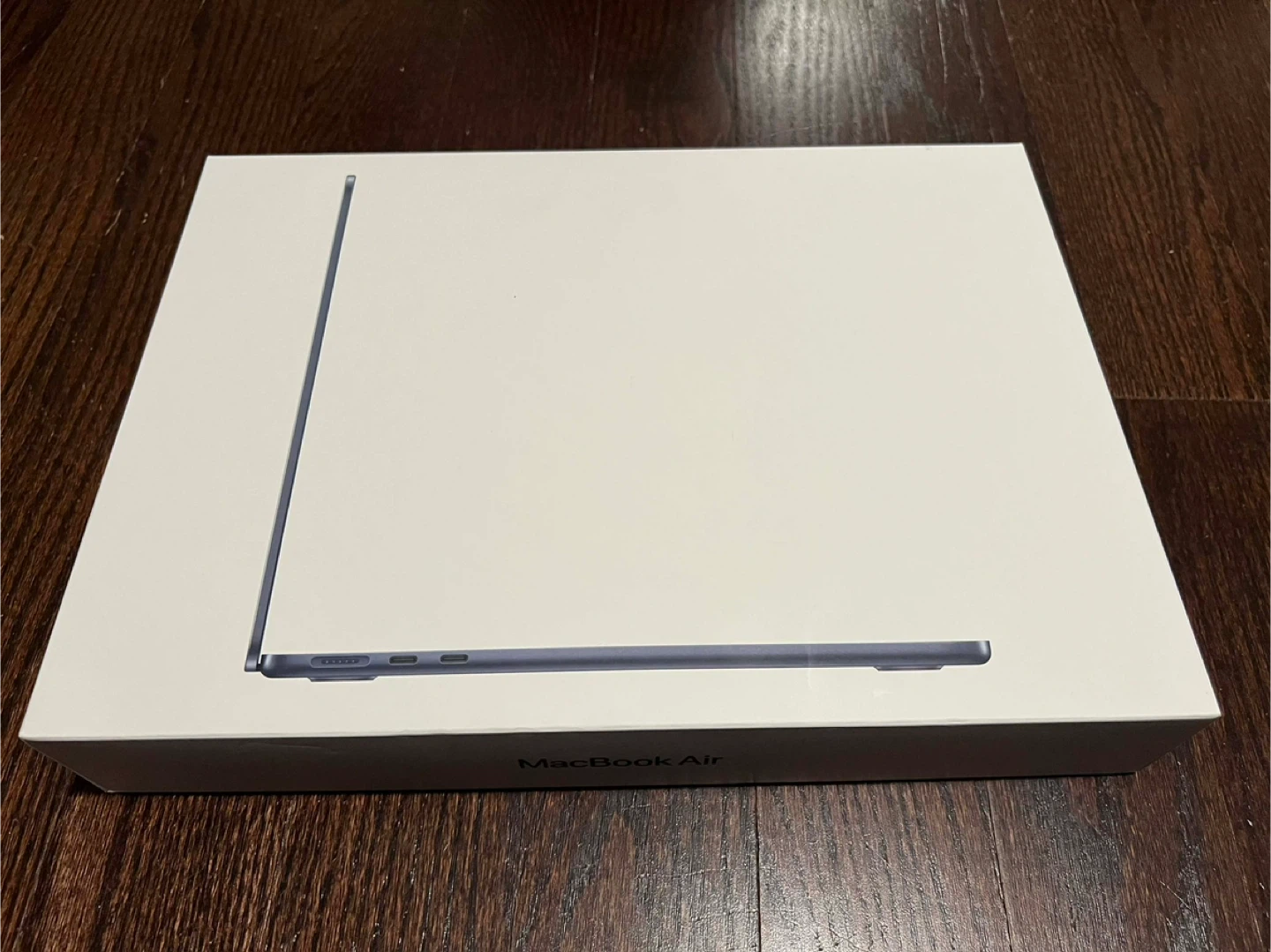Brand new UNOPENED 13-inch Macbook Air M4 16GB 256GB