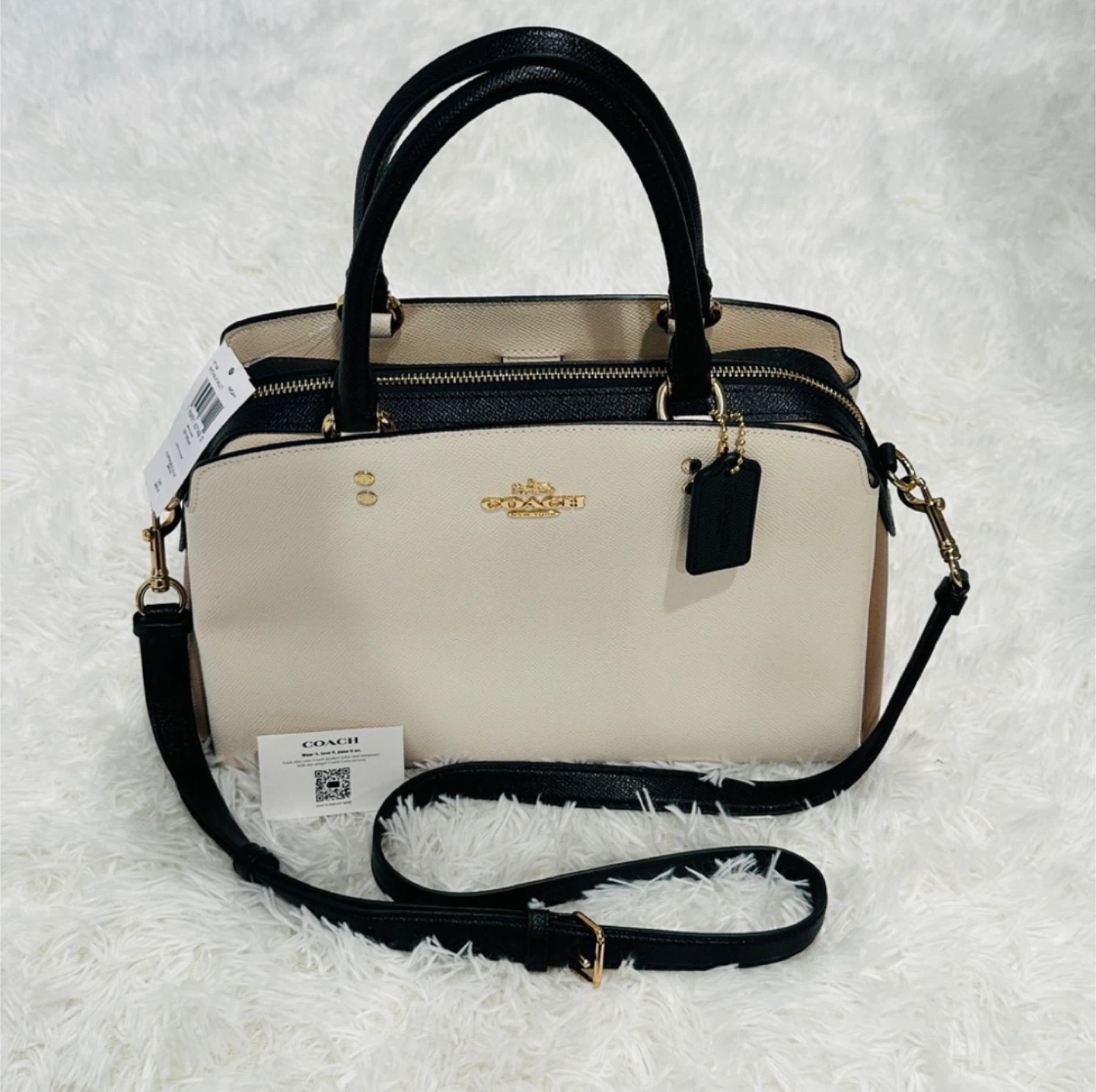 Coach NWT Authentic Lillie Carryall Satchel Bag