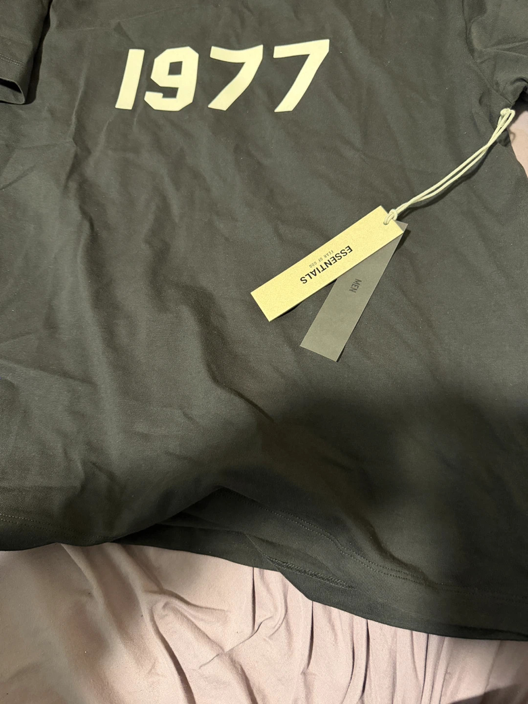 ESSENTIALS Fear of God 1977 T-Shirt