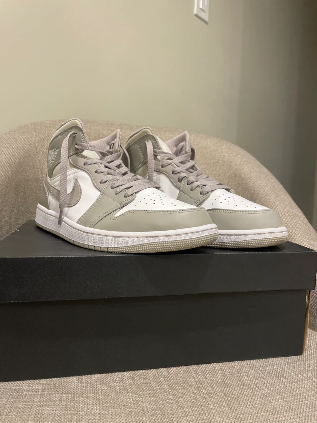 Air Jordan 1 Mid SE Men's Shoes