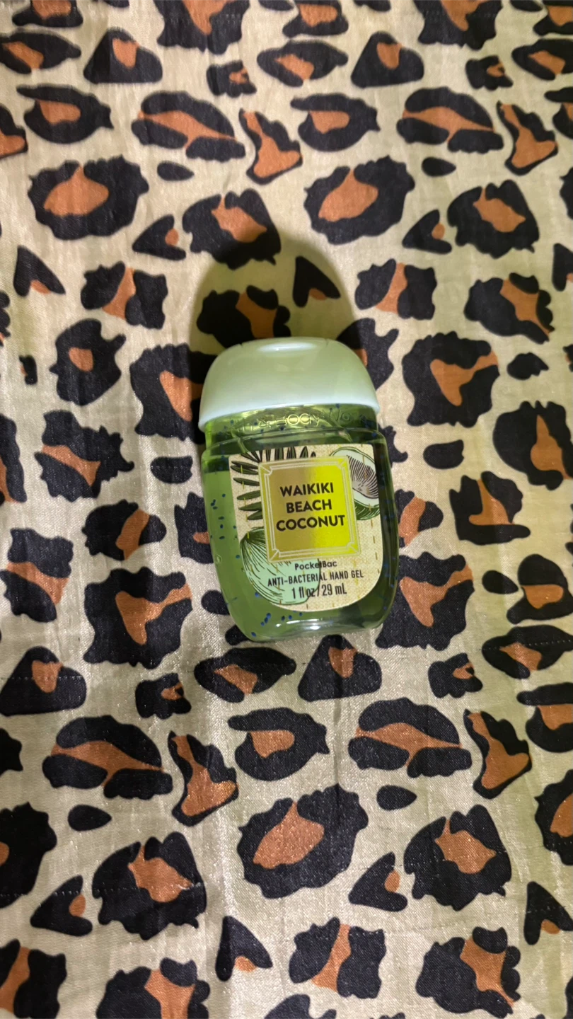 Bath & Body Works PocketBac Waikiki Beach Coconut Hand Gel