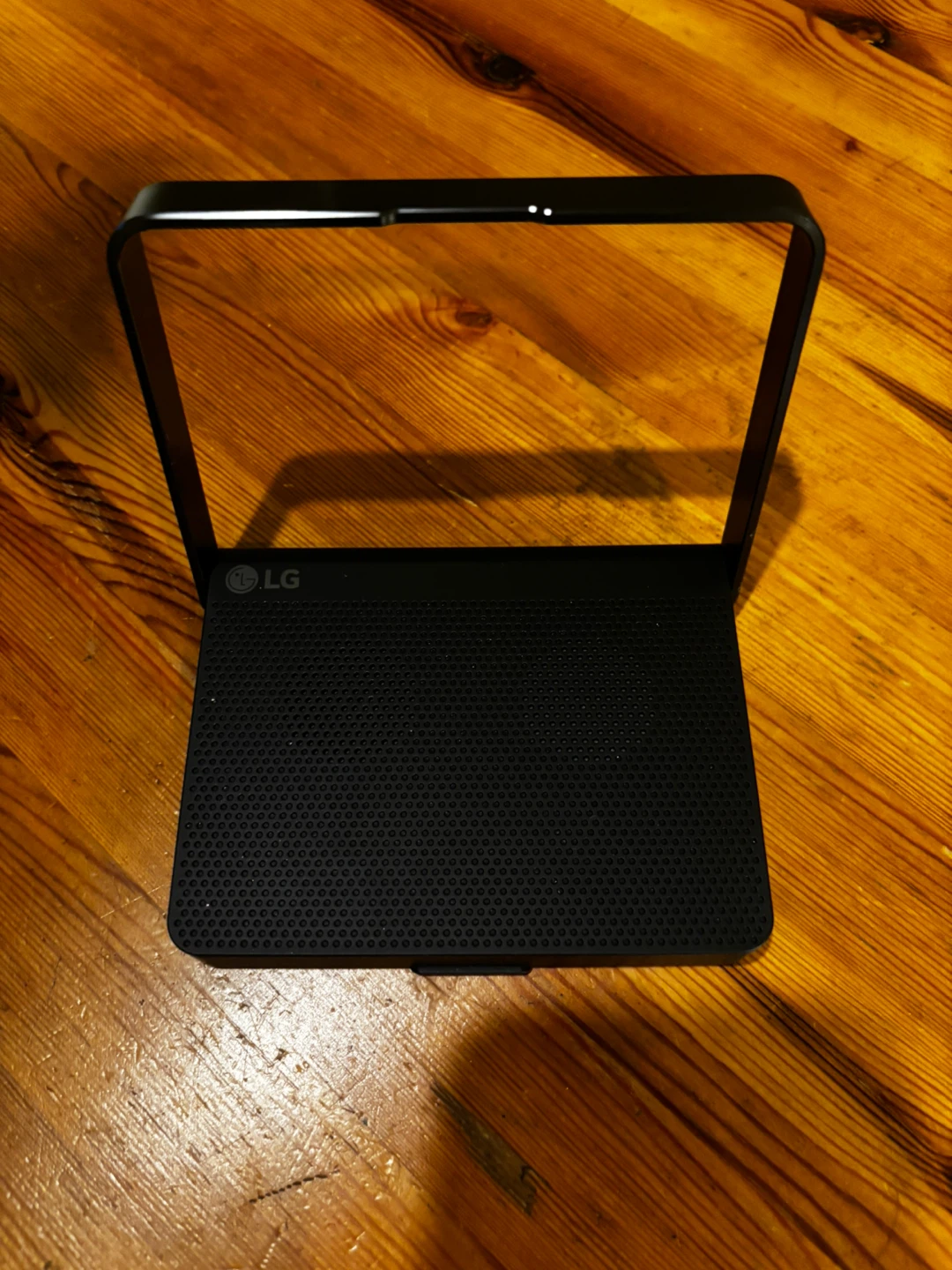 LG Portable Bluetooth Speaker - photo 3