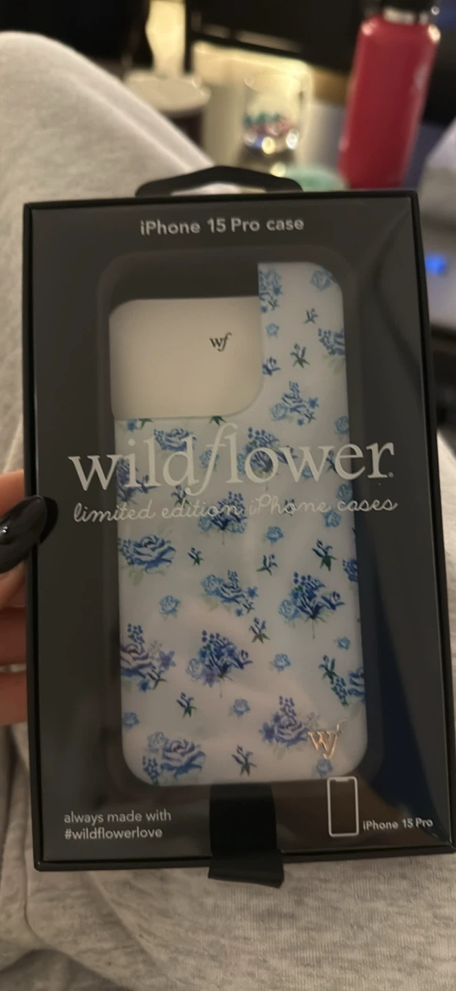 Wildflower iPhone 15 Pro Case