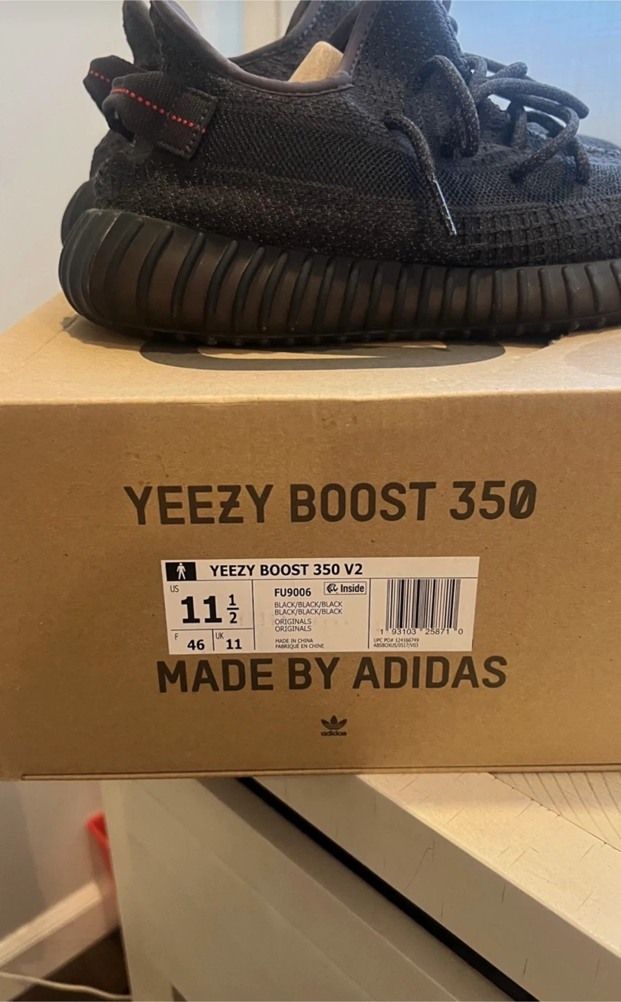 Adidas Yeezy Boost 350 V2 "Core Black" US 11.5