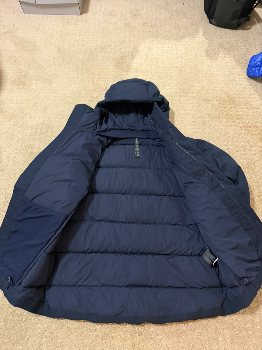 Lululemon Wonder Puff Jacket Tech Canvas - Size M - photo 2