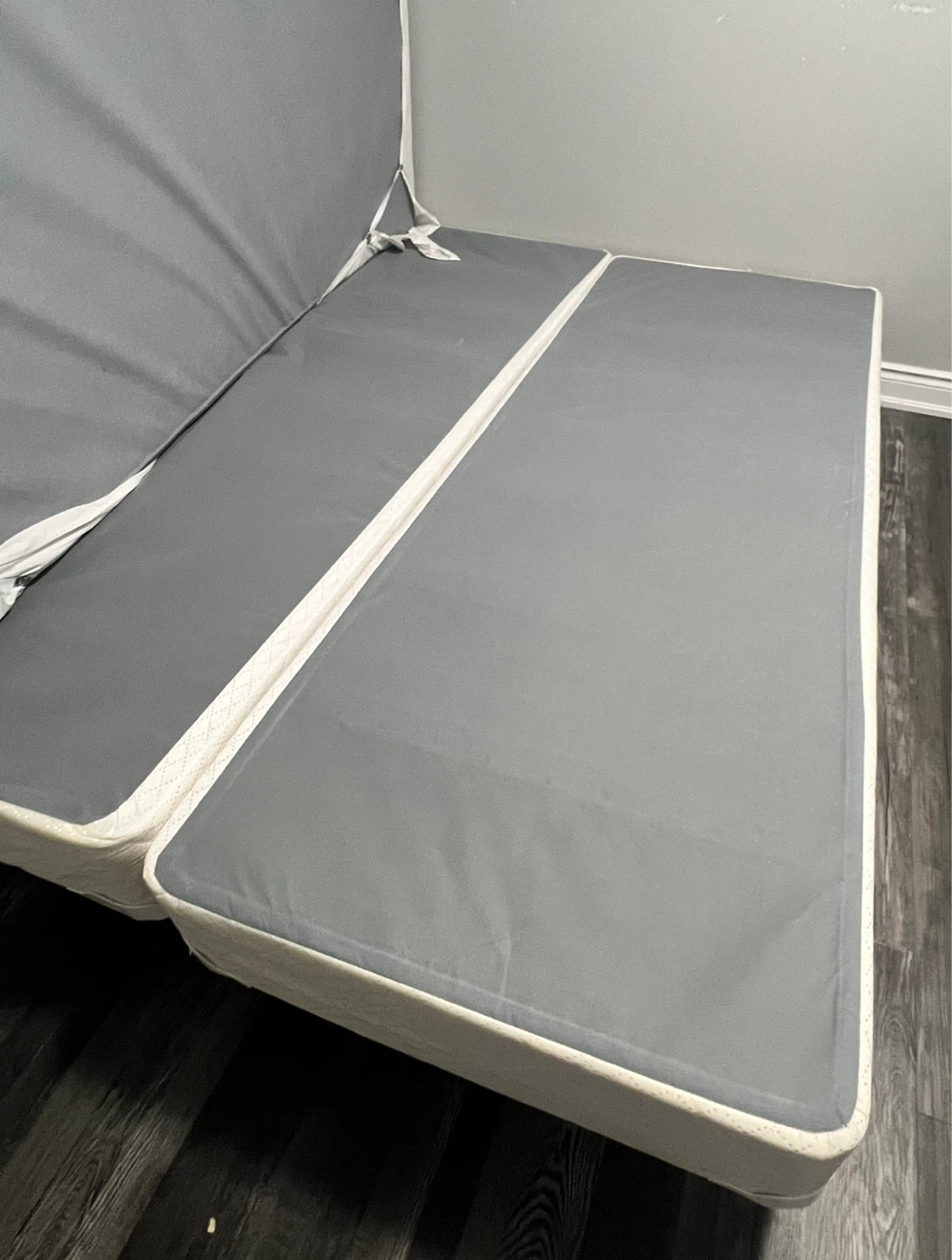 IKEA Morgedal Queen Mattress + Box Spring + Metal Bed Frame - photo 4