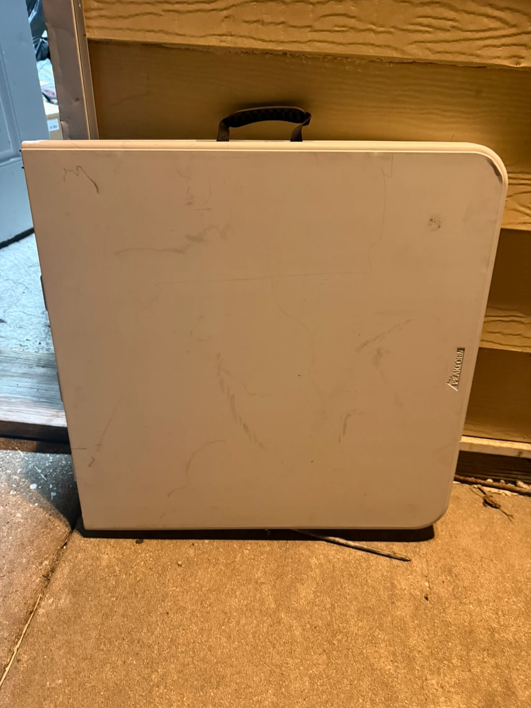 Lifetime Folding Table 4FT - photo 2