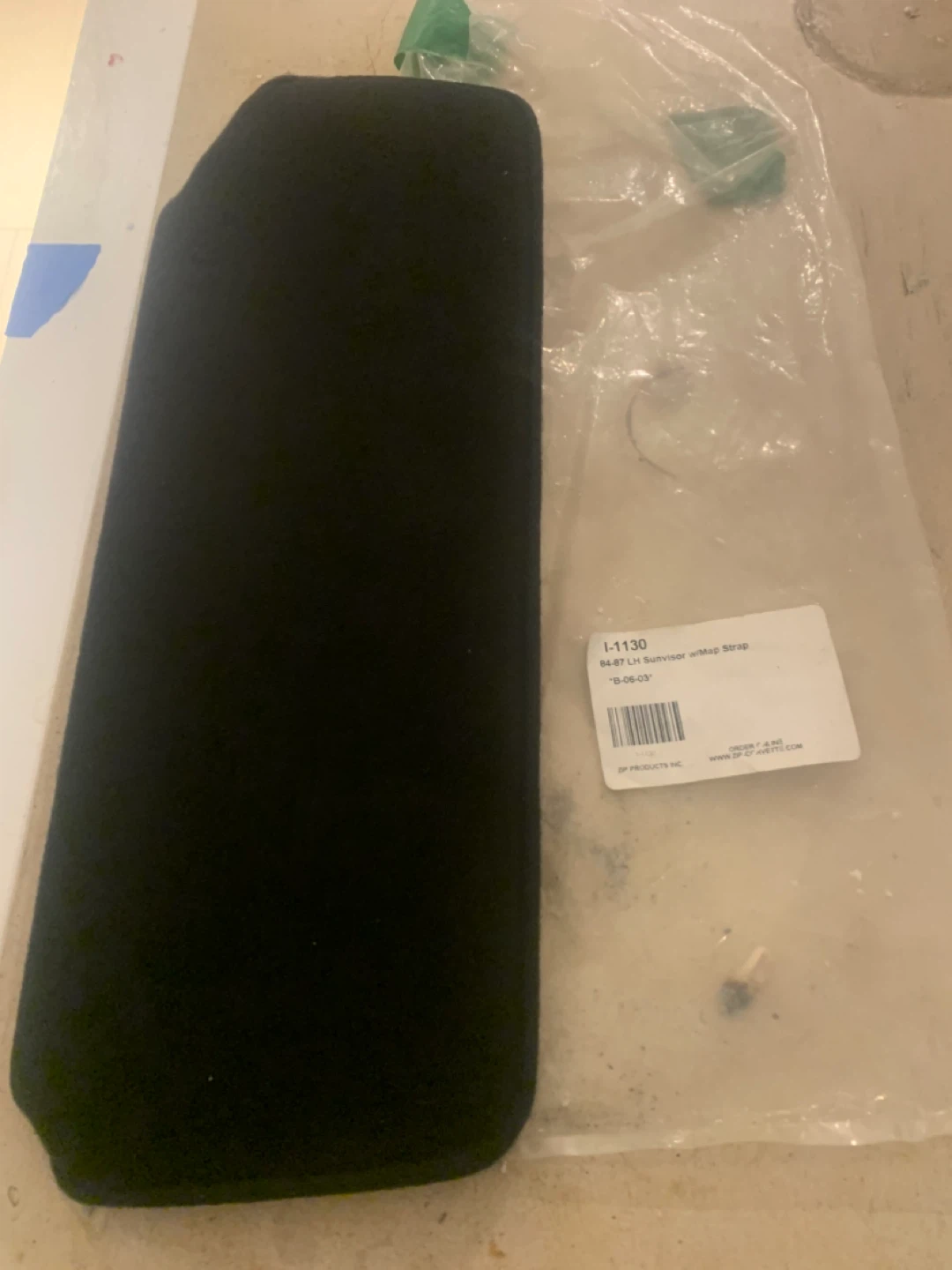 I-1130 84-87 LH Sunvisor w/Map Strap - photo 2