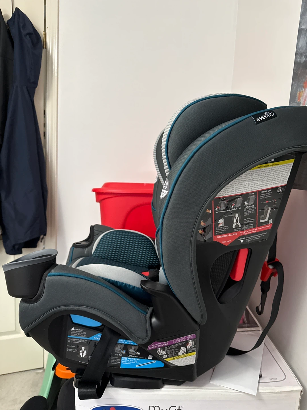 Evenflo Car Seat - photo 2