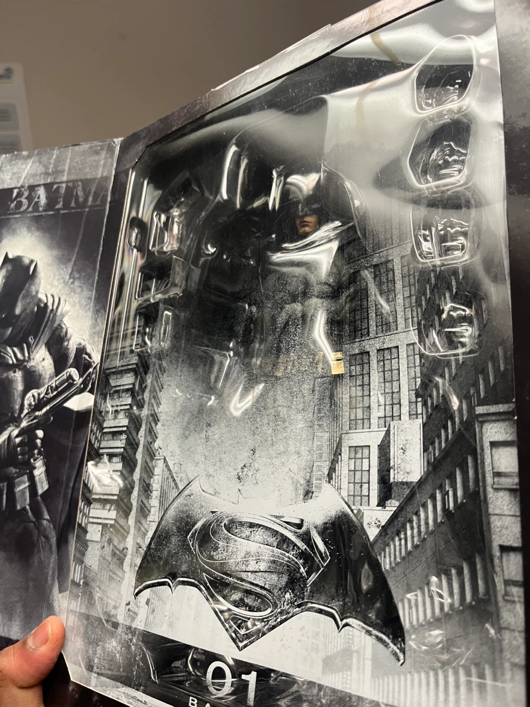 DC Comics Batman Play Arts Kai Action Figure - photo 4