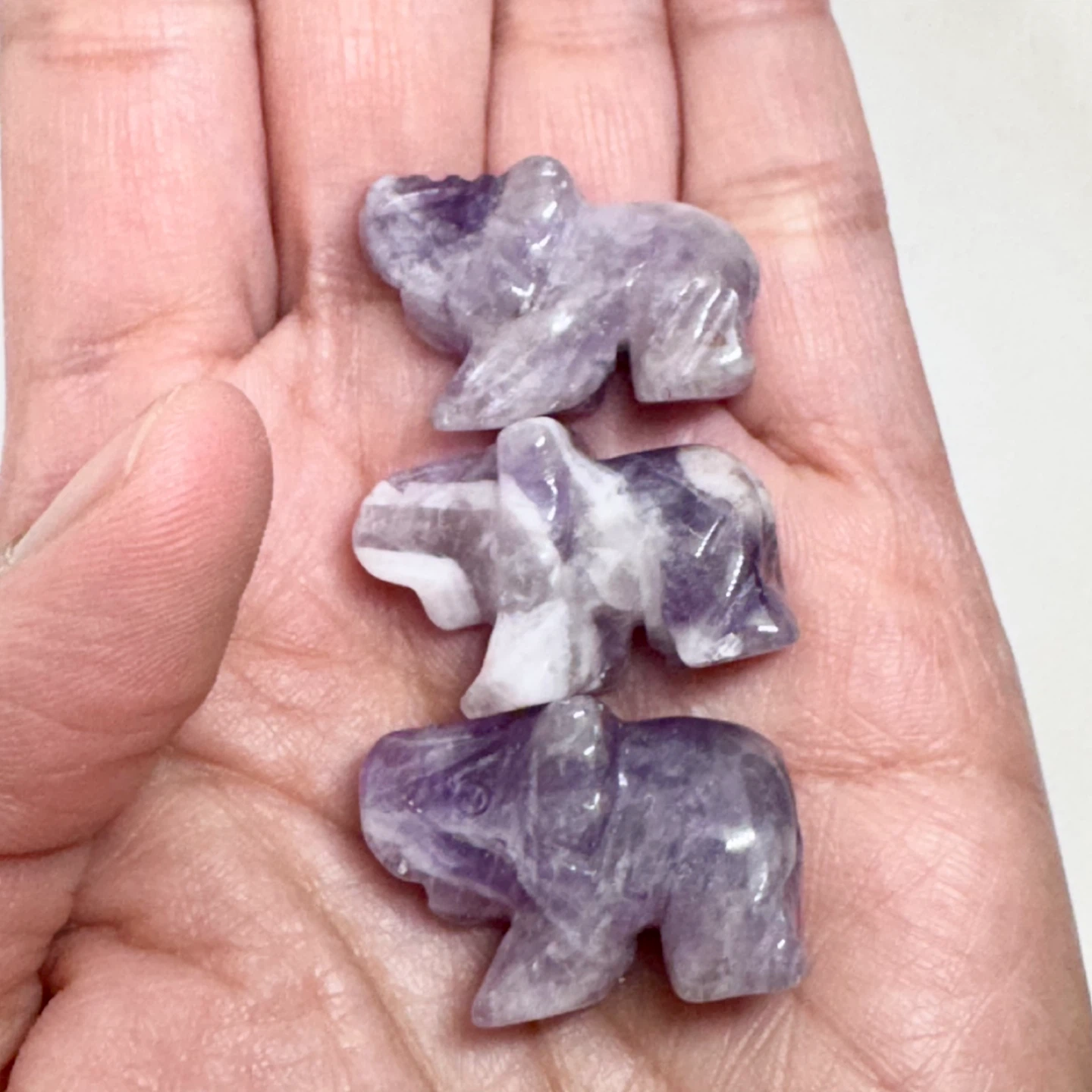 Dream Amethyst Elephant Carvings - photo 2