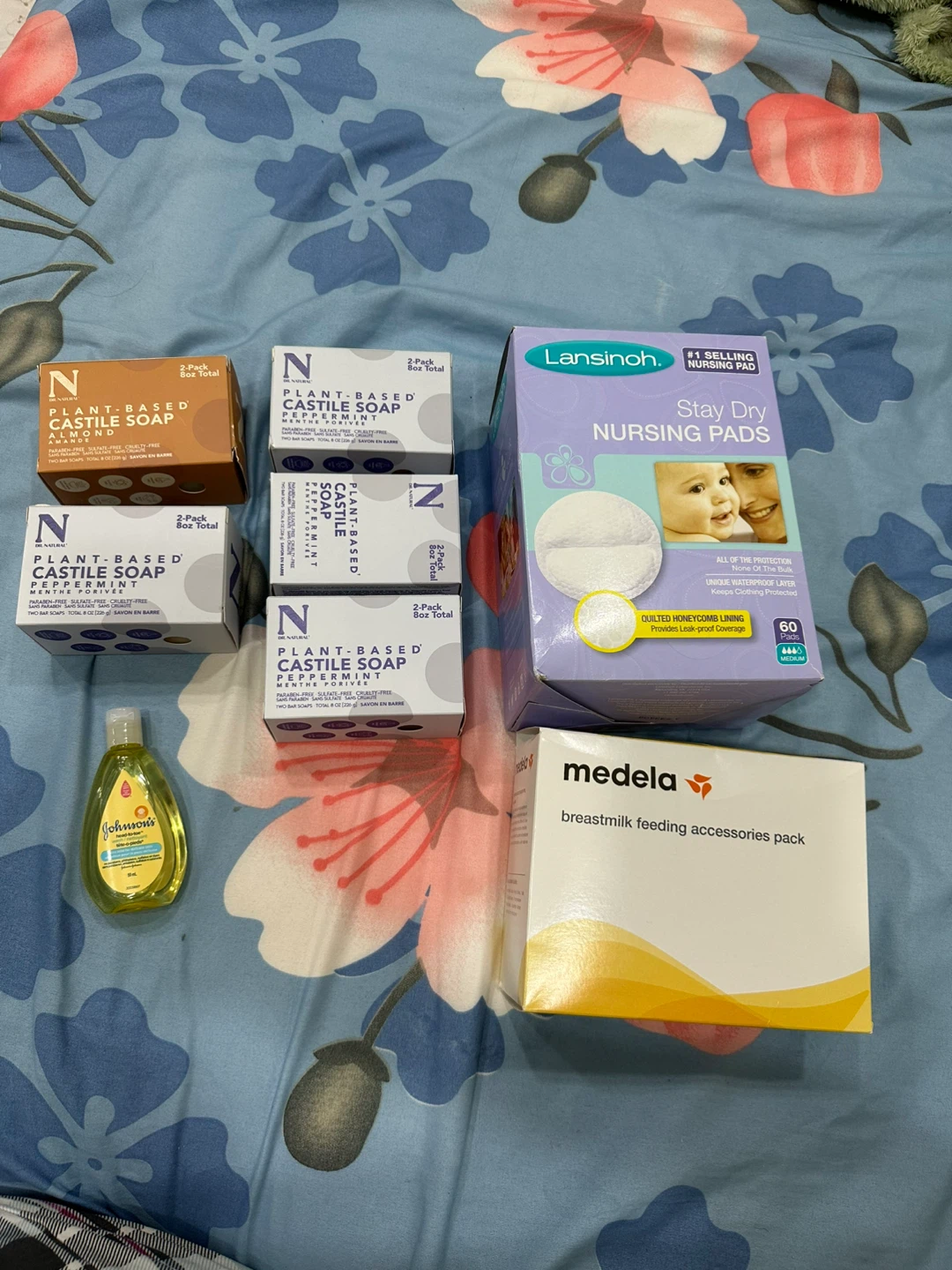 Nursing Pads, Milk Bags, Castile Soap - photo 4