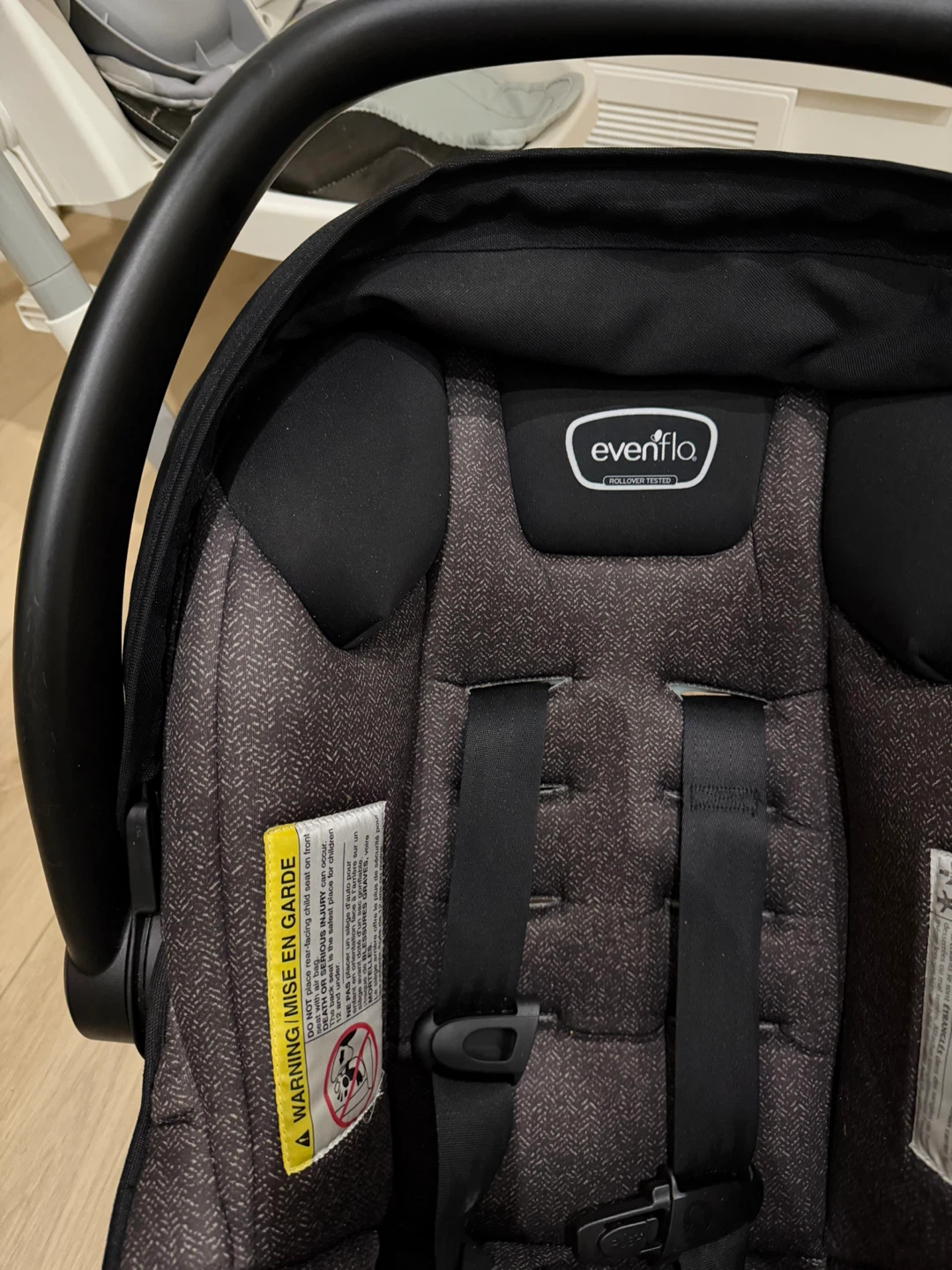 Evenflo LITEMAX Infant Car Seat - photo 4