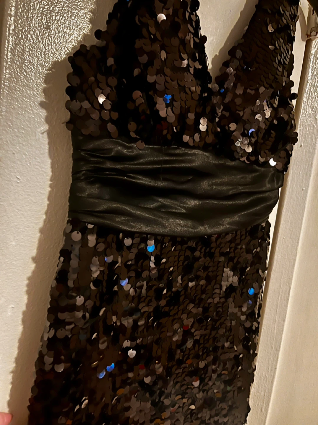 Size S Black shimmering sequins V-Neck mini Dress - photo 2