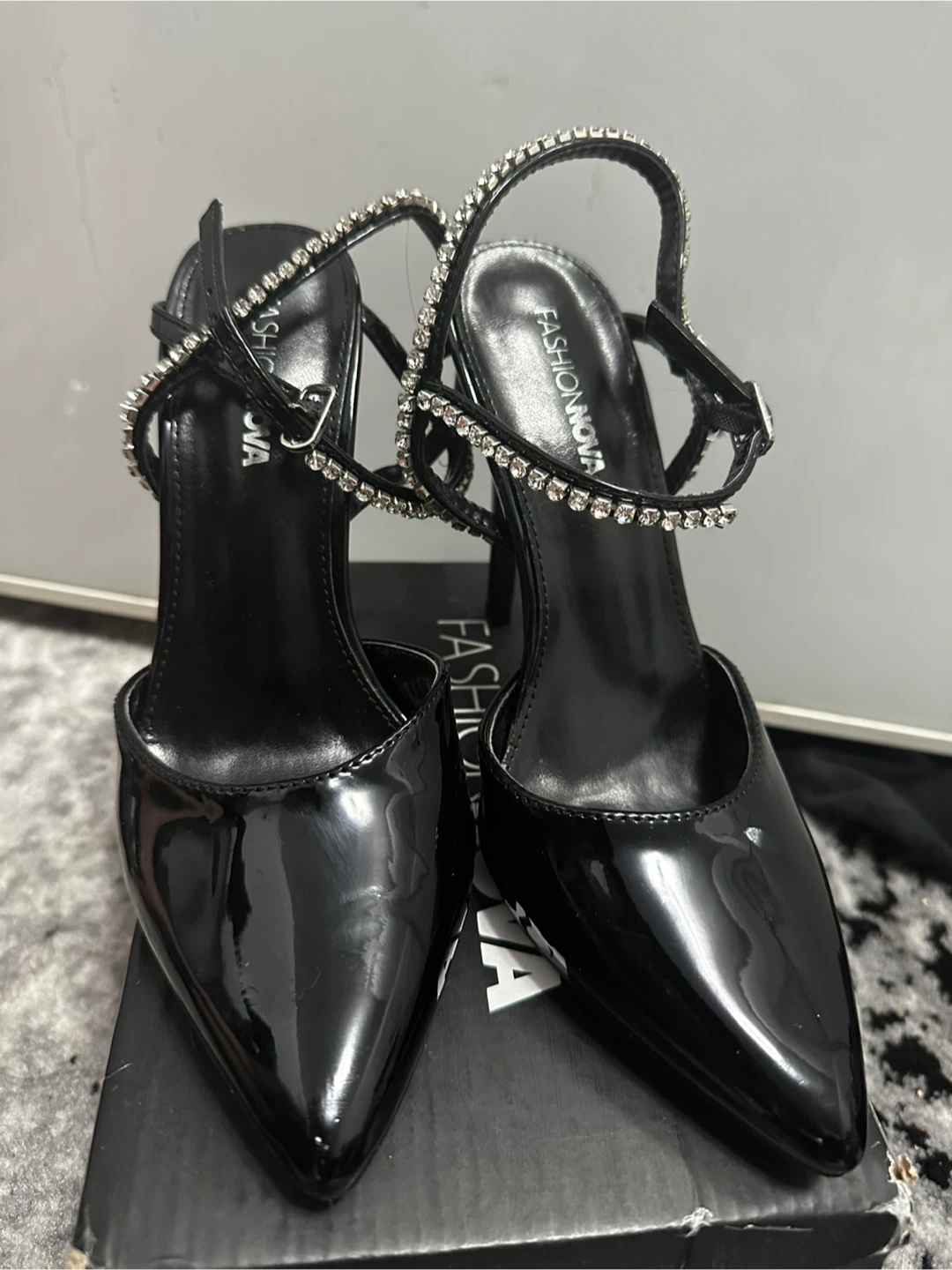 Women shoes