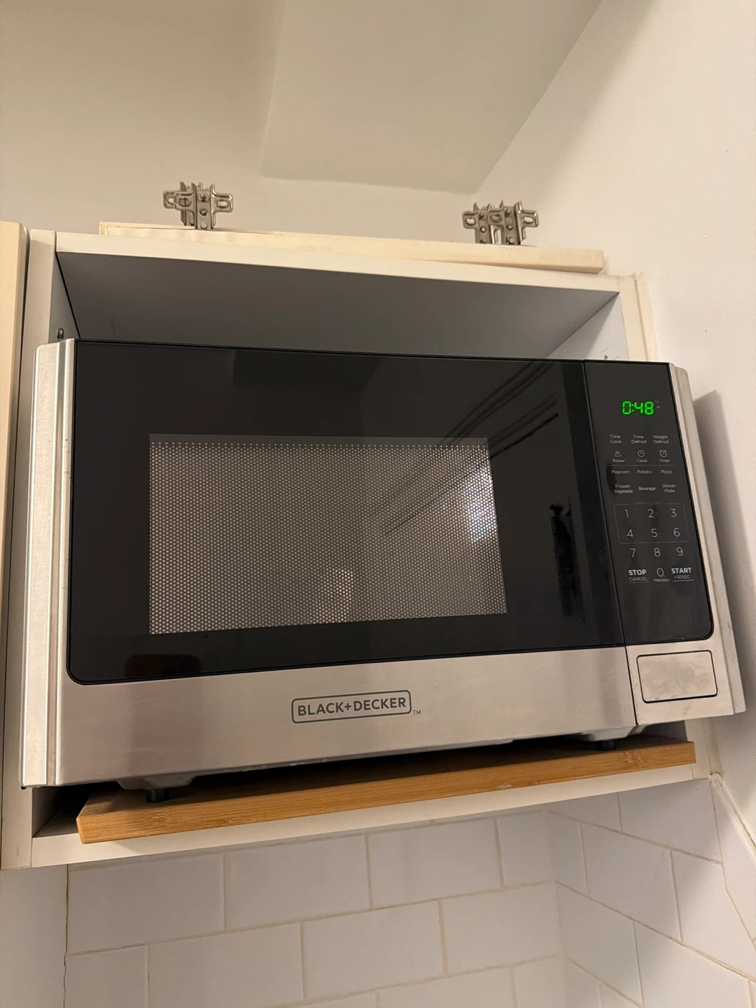 Black+Decker Microwave - photo 2