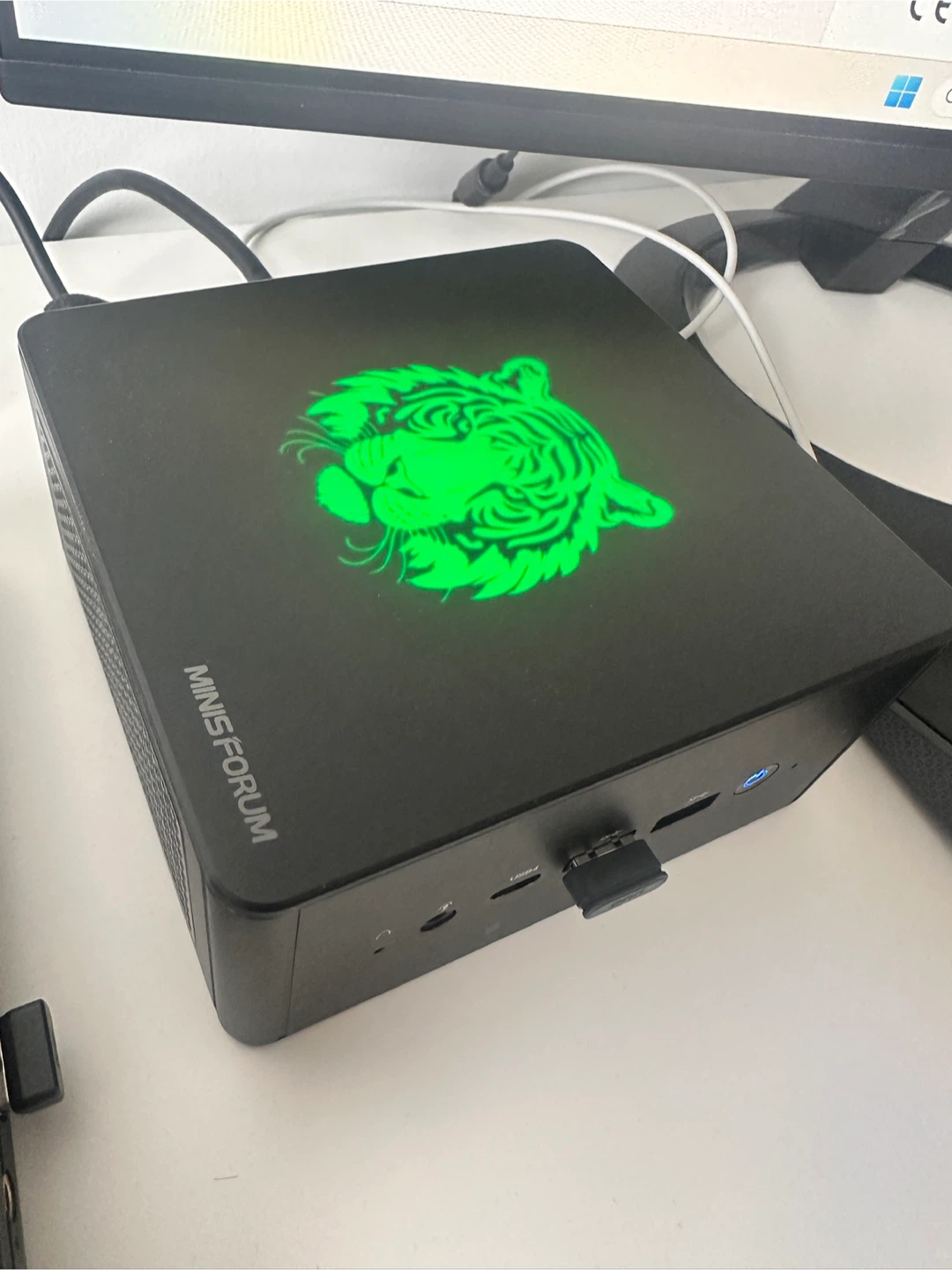 Minis Forum mini pc 32gb ram Ryzen 7 (7840HS) - photo 2