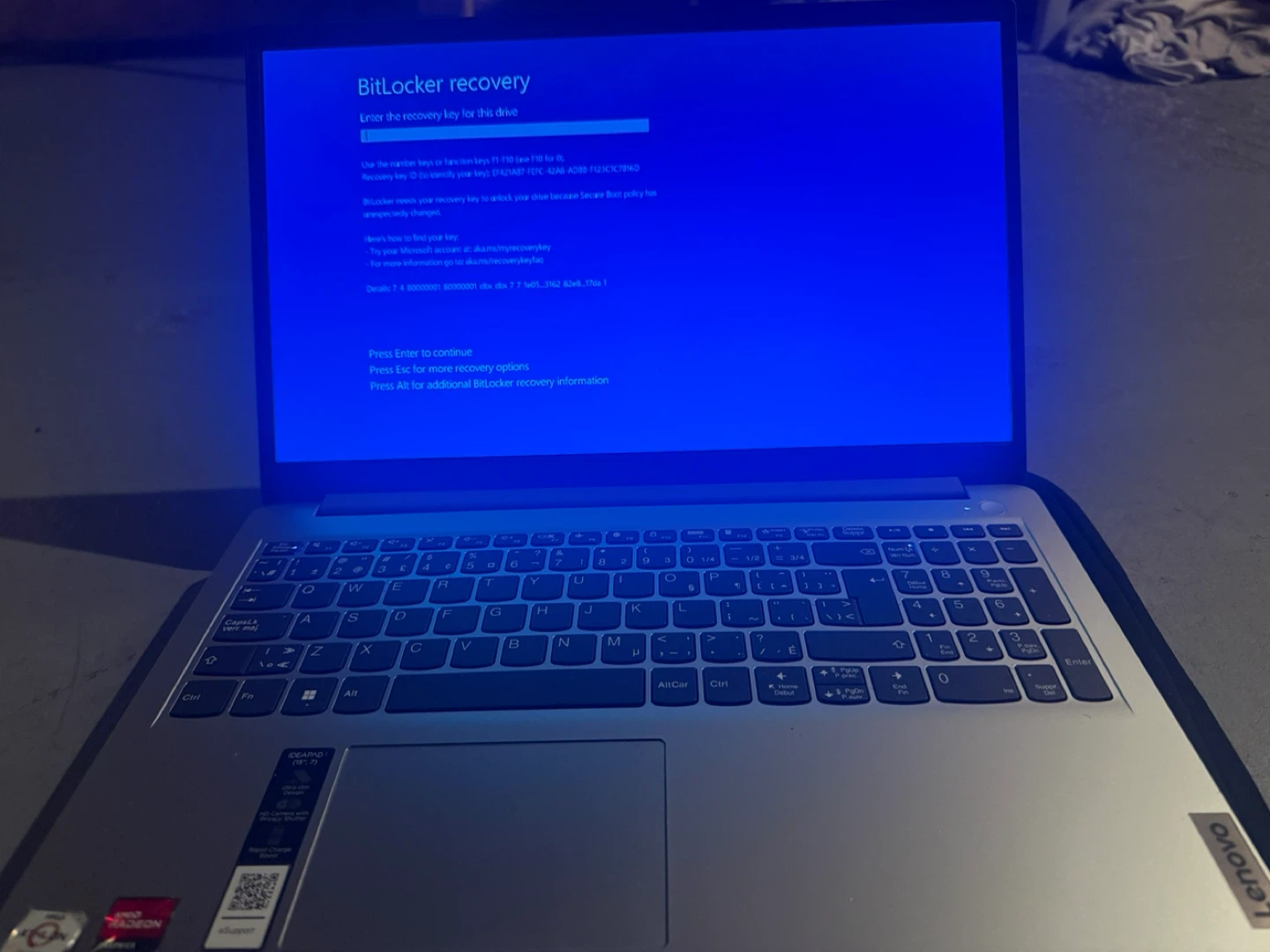 Lenovo IdeaPad 1 15AMN7 Laptop