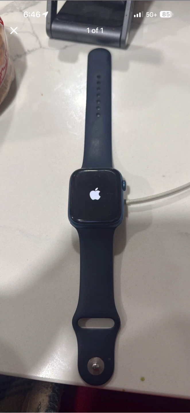 Apple Watch Series 7 (Midnight Blue)