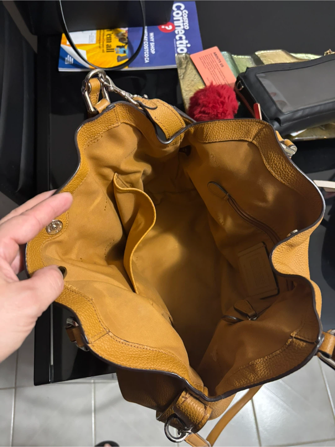 Coach Leather Hobo Shoulder Bag - photo 4