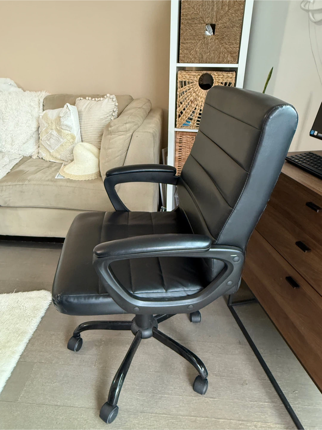 Black Faux Leather Office Chair like new