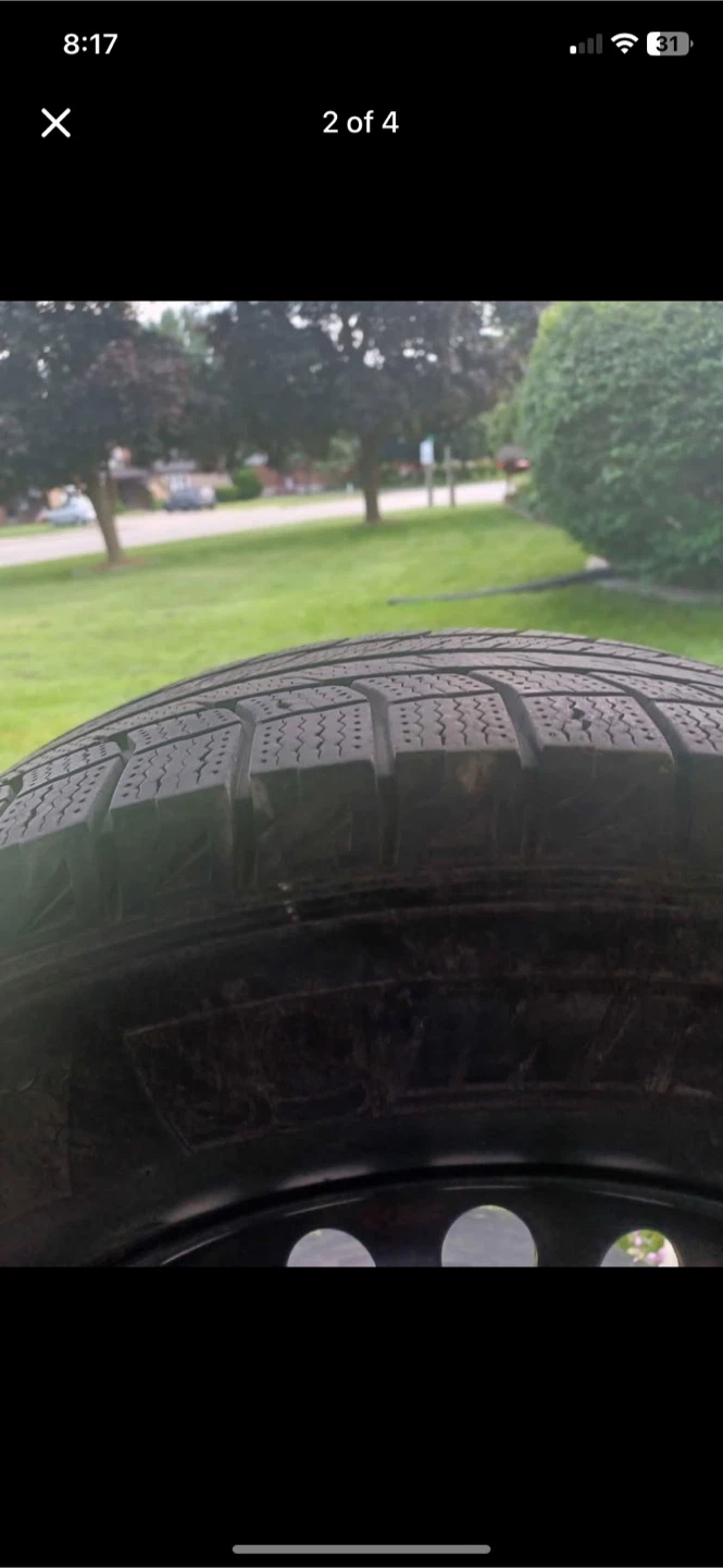 Set of 4 Winter Tires - 235/70R16 - photo 2