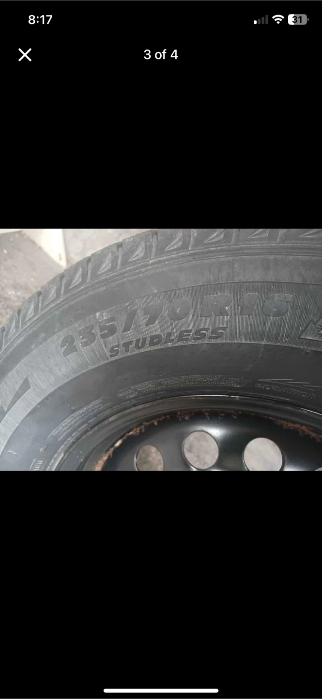 Set of 4 Winter Tires - 235/70R16 - photo 3