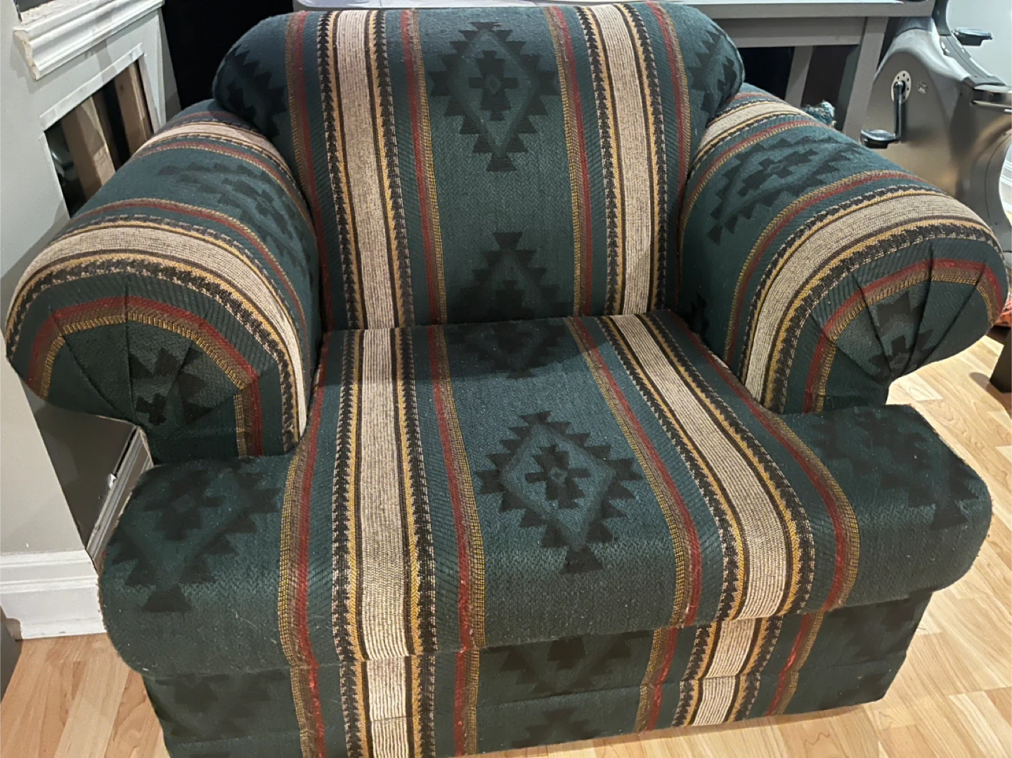 Very comfy single seat couch