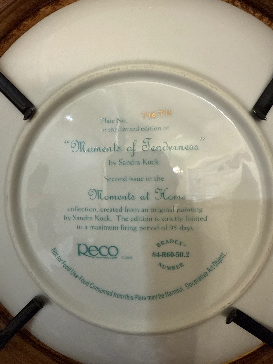 Sandra Kuck "Moments of Tenderness" Decorative Plate - photo 2