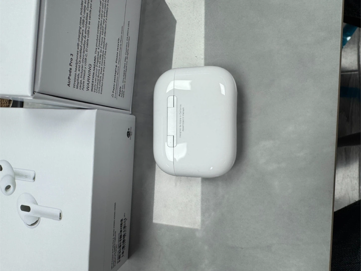 Apple AirPods Pro 3rd Generation Wireless Earbuds - photo 5