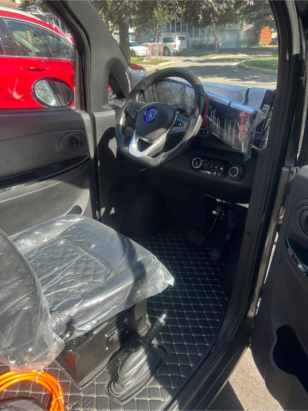 Evoque Enza Electric Mini Car - photo 5