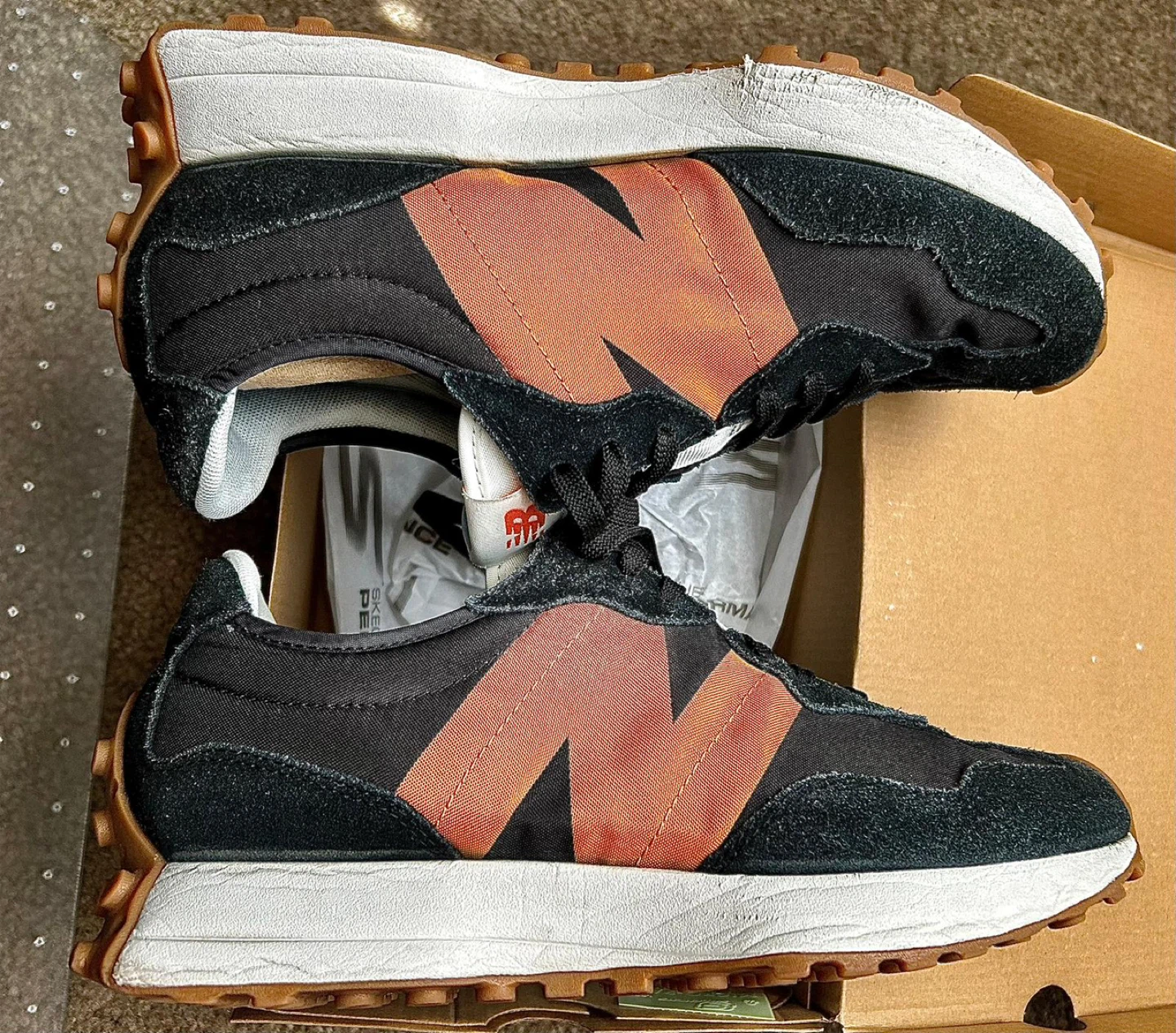 New Balance 327 MS327HN1 Sneakers