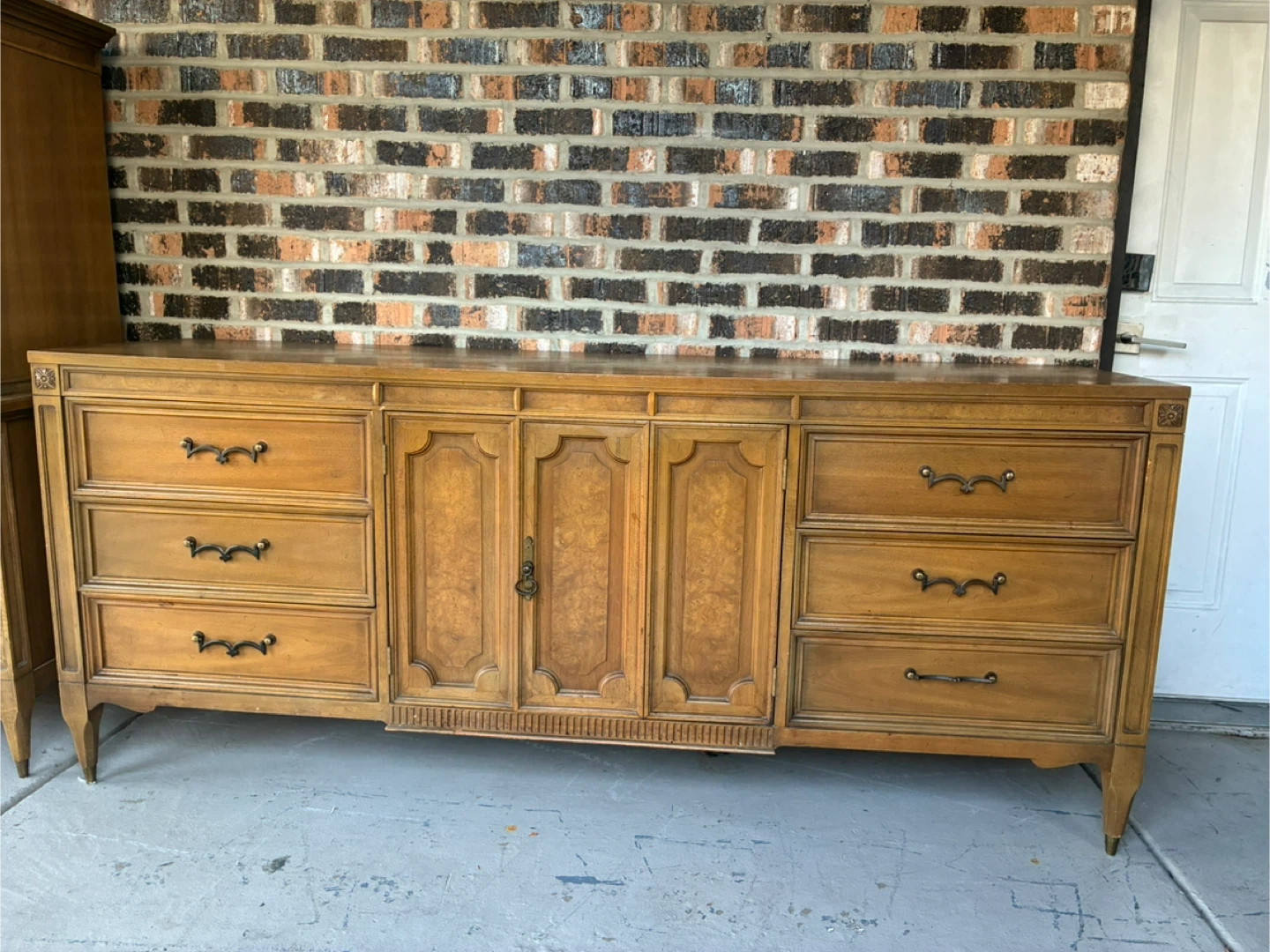 American of Martinsville dresser 76” - photo 3