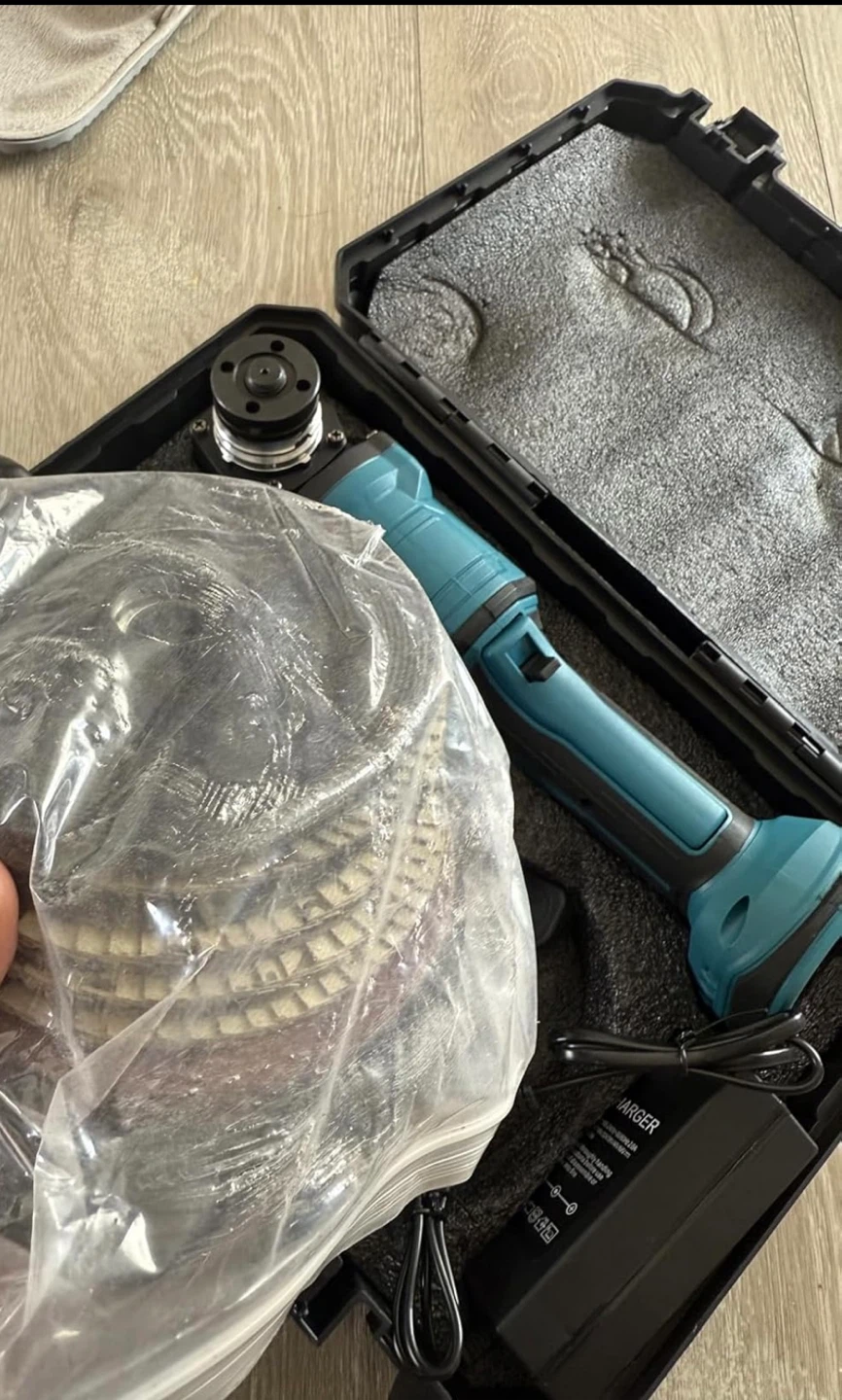 21V Cordless Angle Grinder Kit