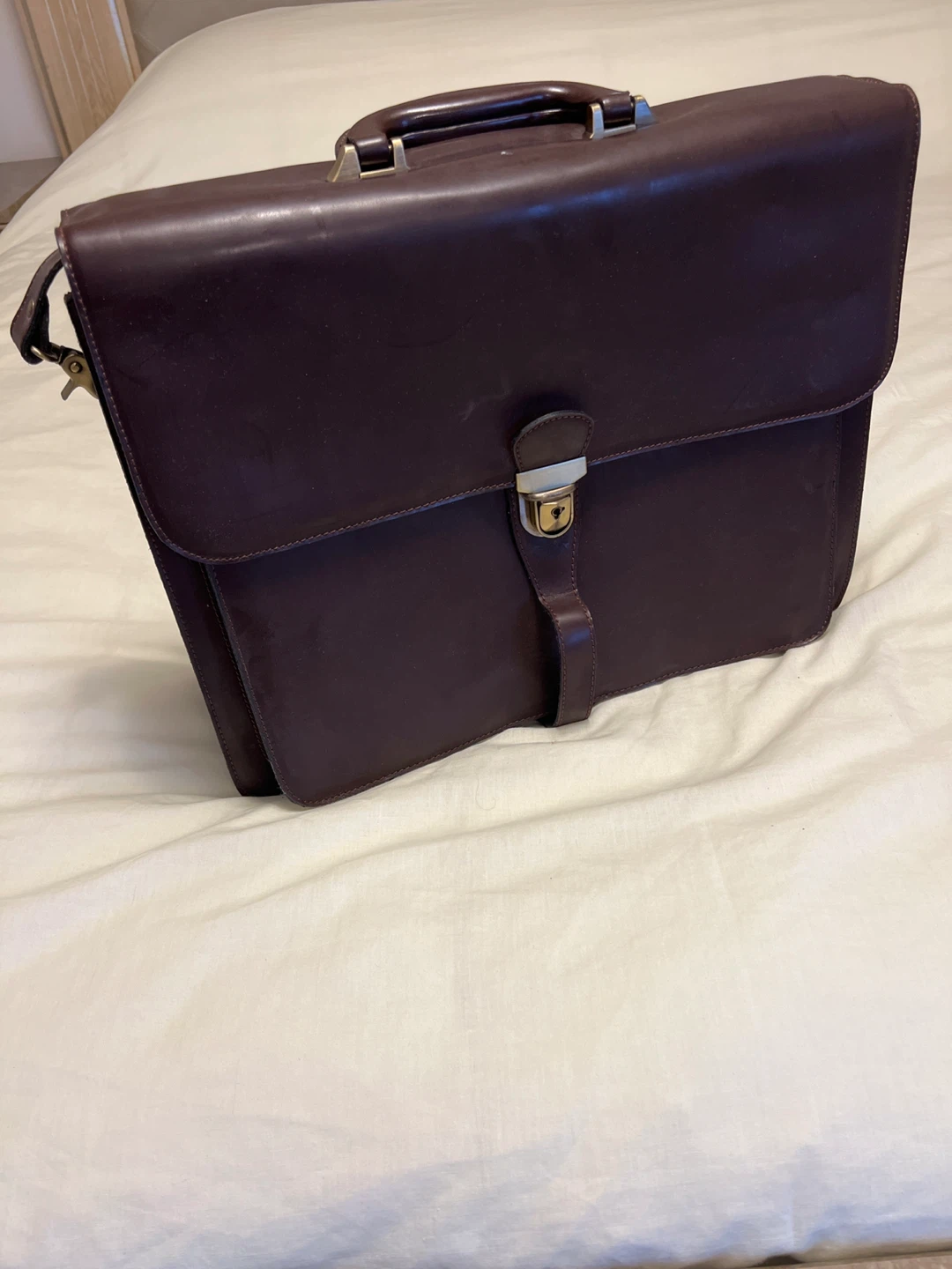 briefcase