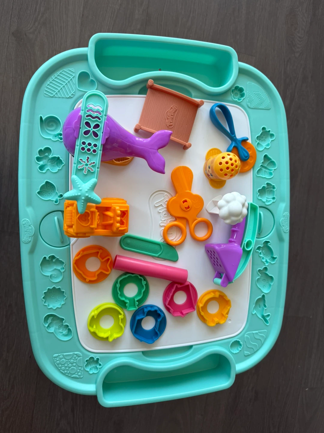 Play-Doh Activity Table with Accessories - photo 4