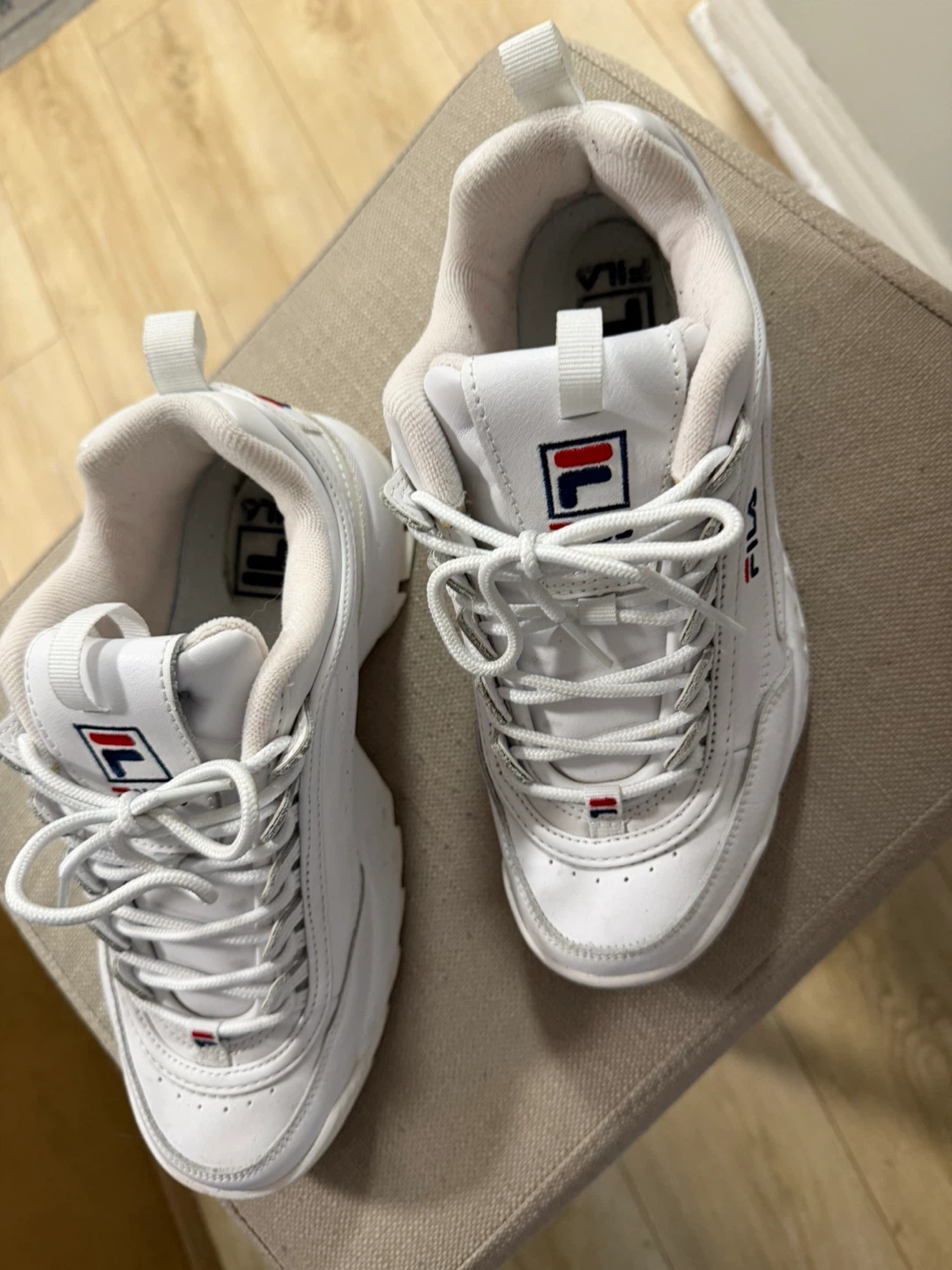 White Fila Disruptor Sneakers - Size 8.5 US - photo 5