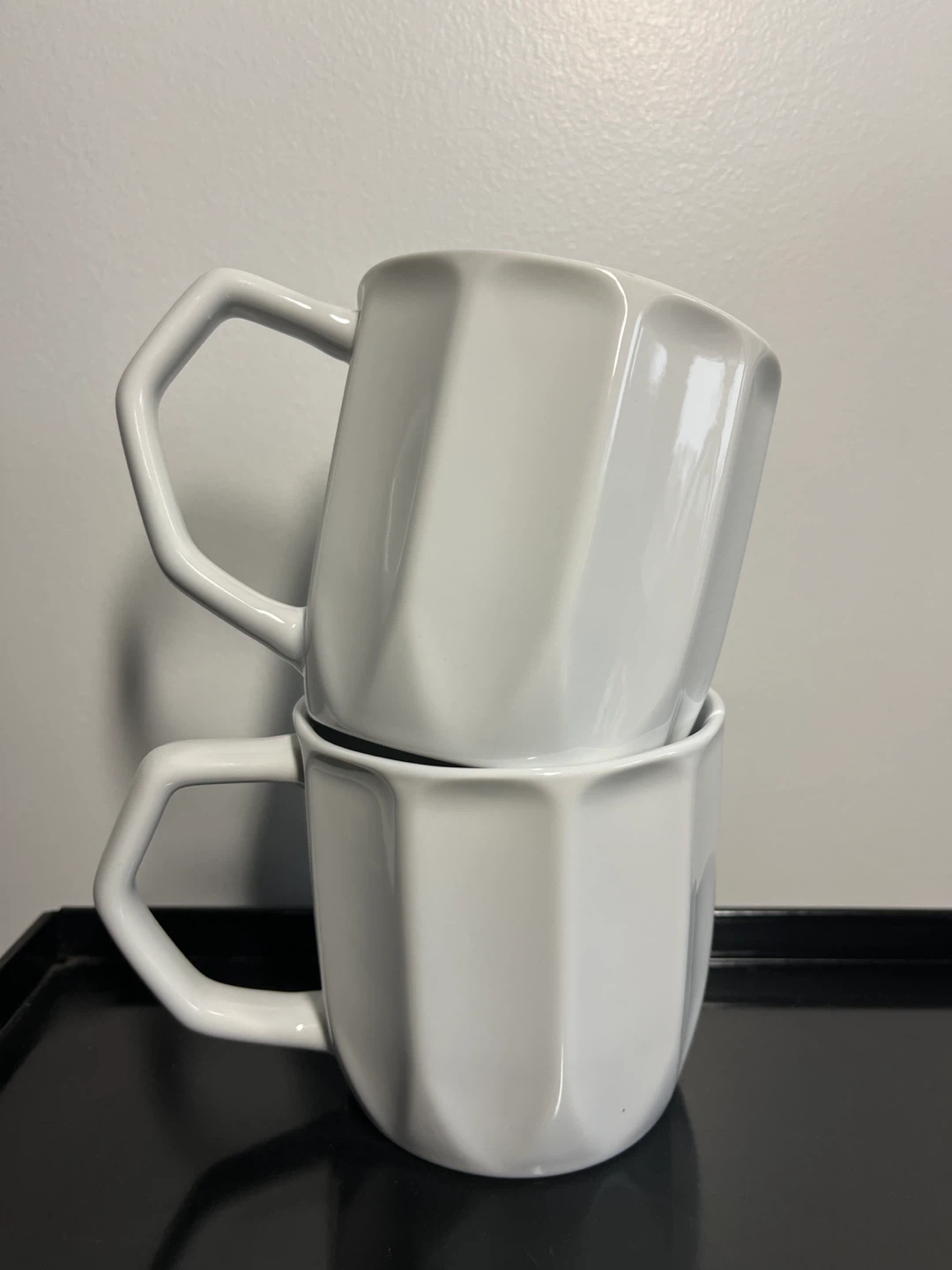 Set of 2 White Geometric Mugs - photo 3